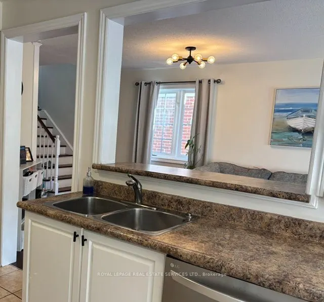 344 Main Street E #3