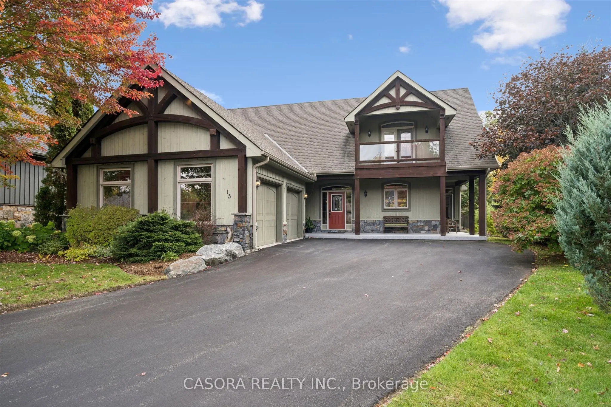15 Breakwater Court