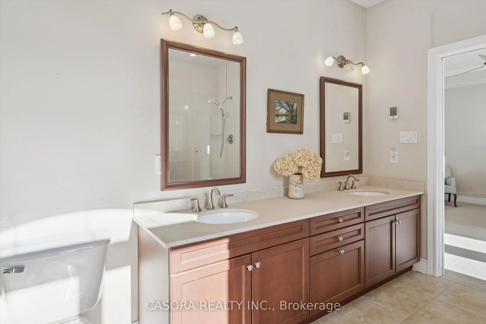 15 Breakwater Court