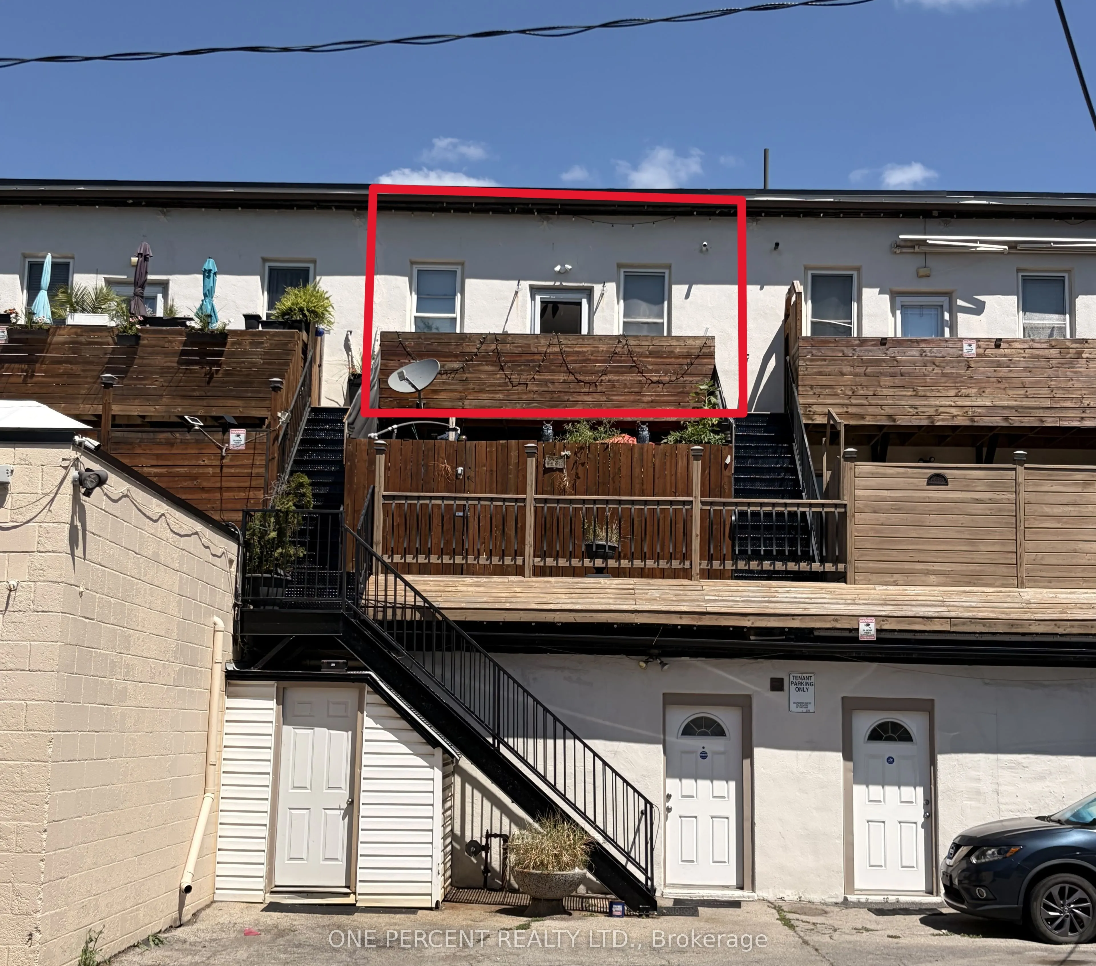 548 Concession Avenue SE #2