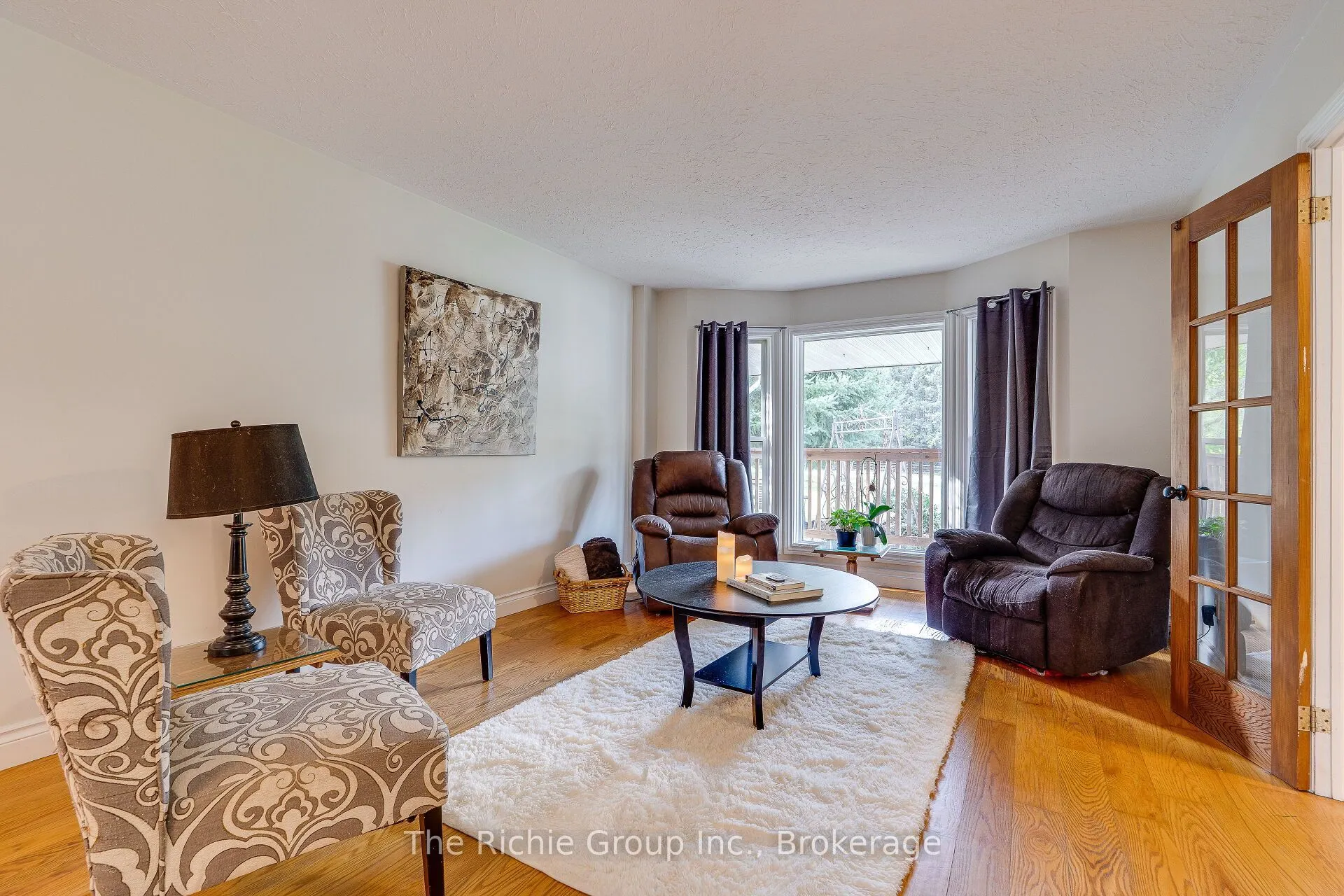 5 Shell Crescent