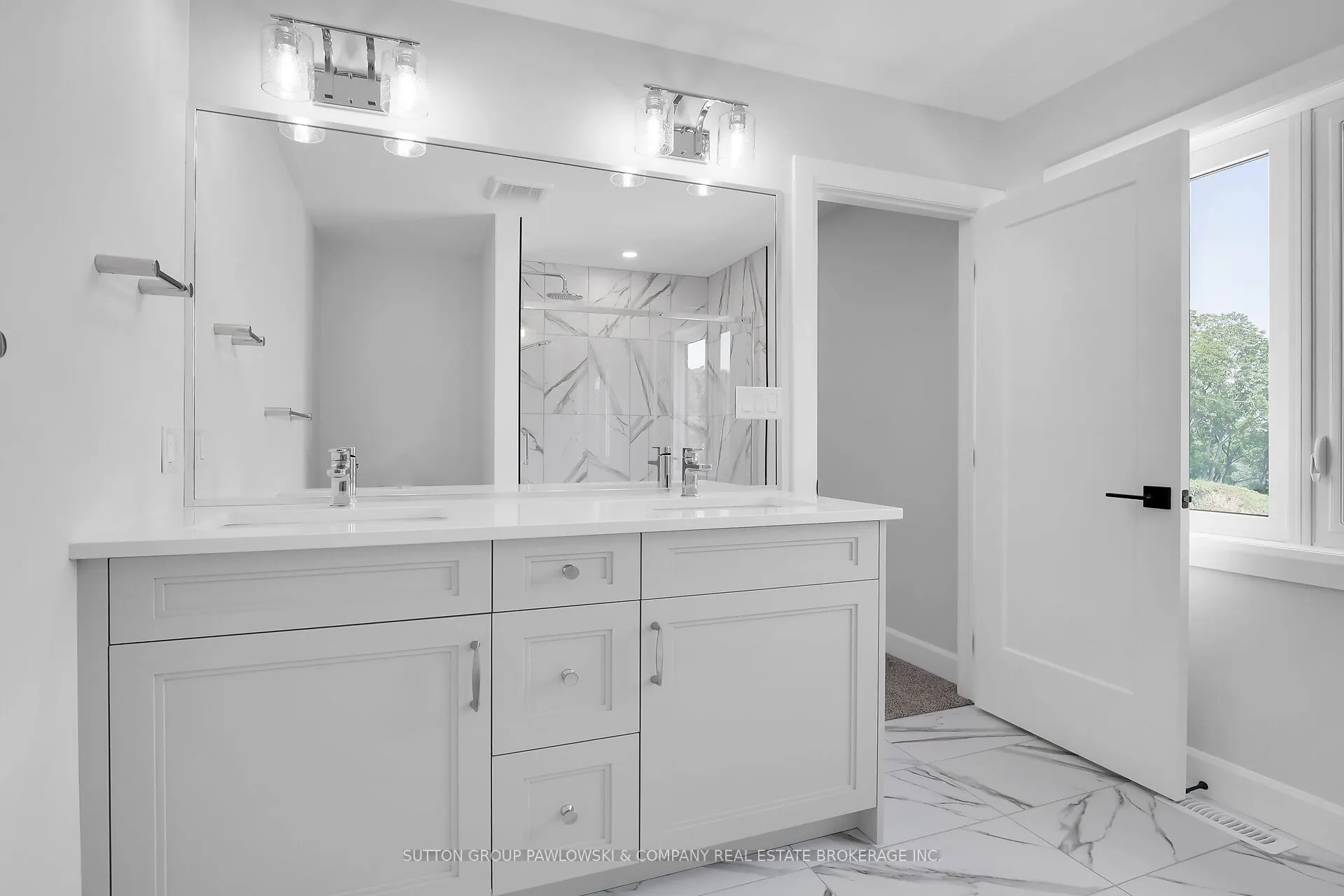 414 Old Wonderland Road #31
