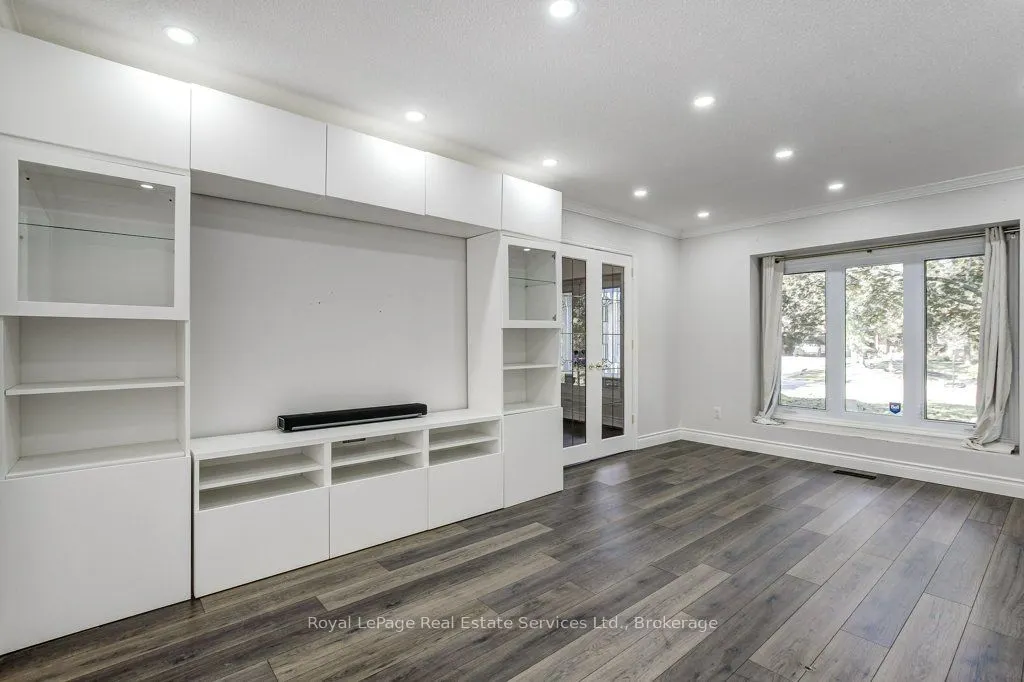 22 Daffodil Crescent