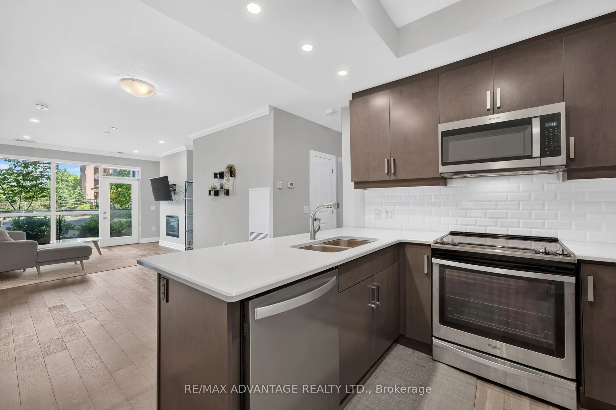 1200 Commissioners Road W #118