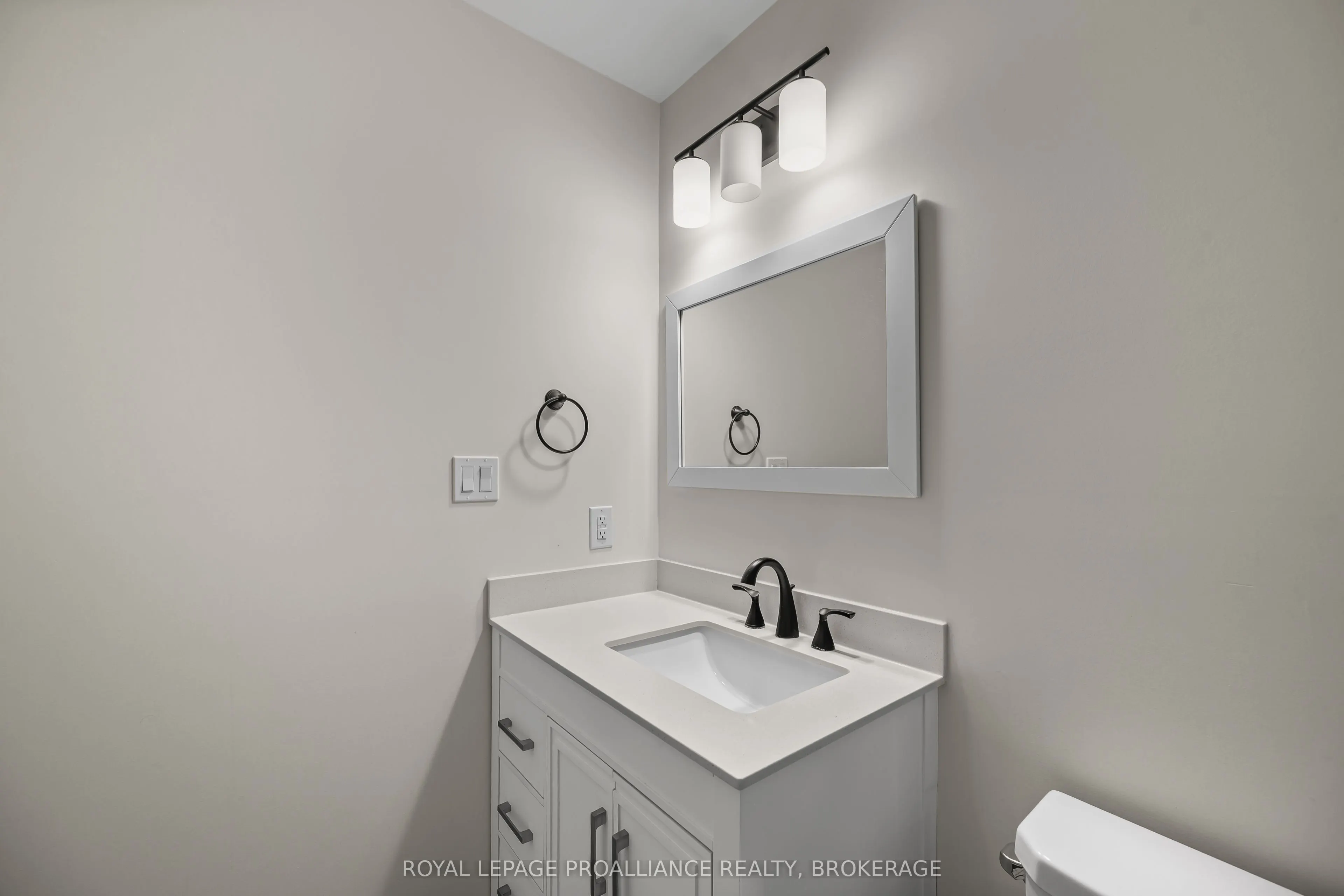 809 Development Drive #105
