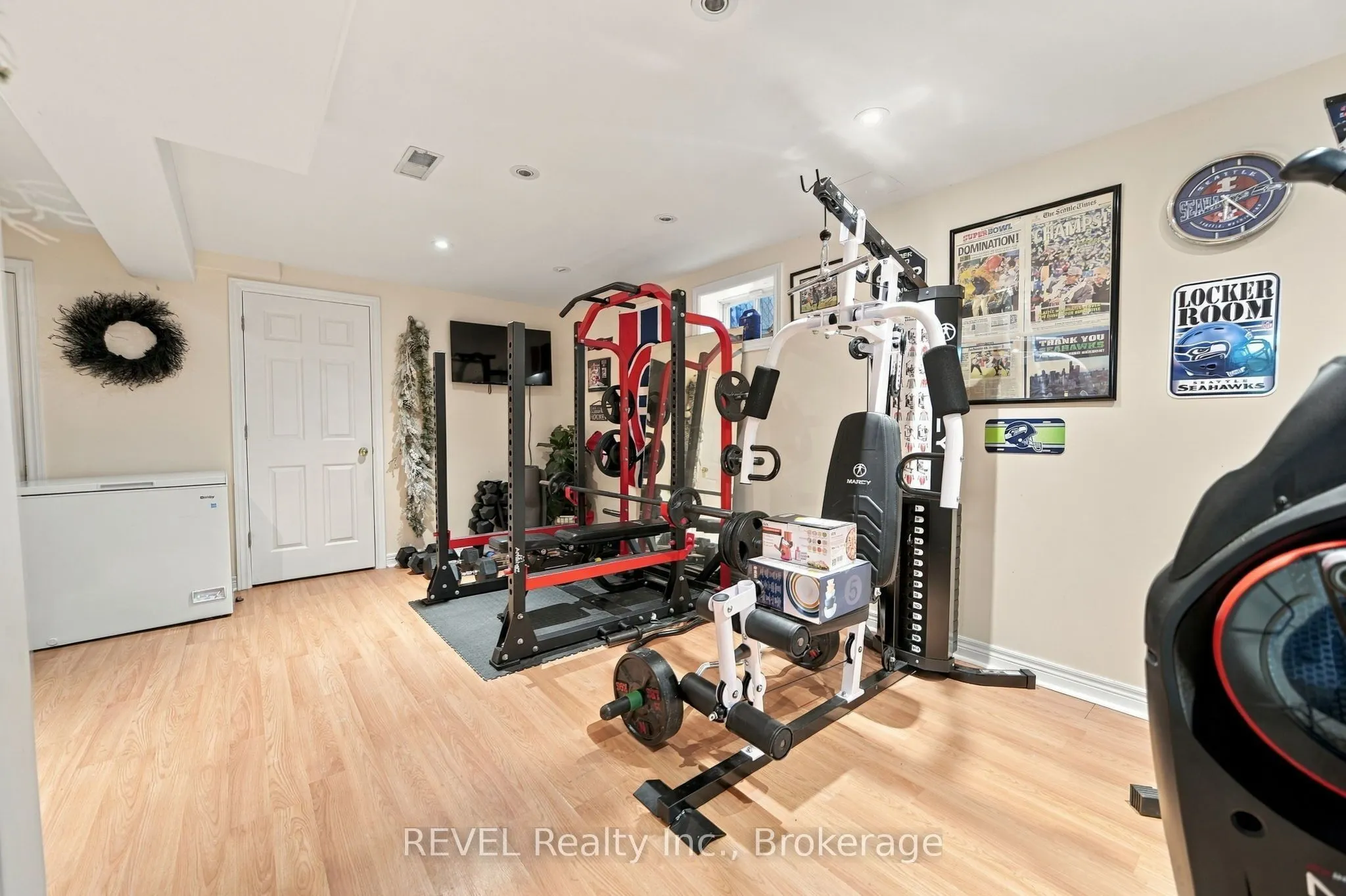 3370 Cardinal Drive