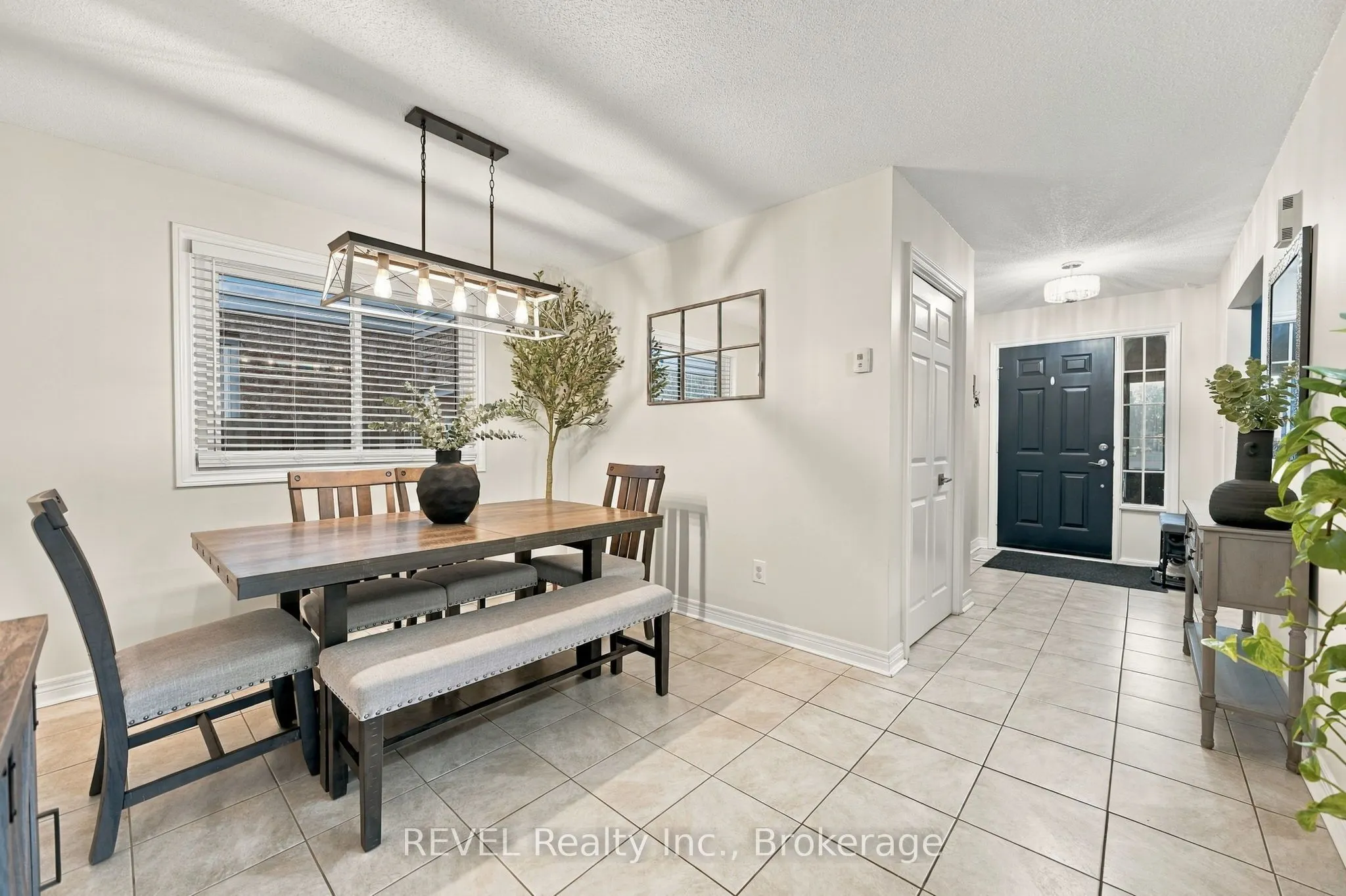 3370 Cardinal Drive