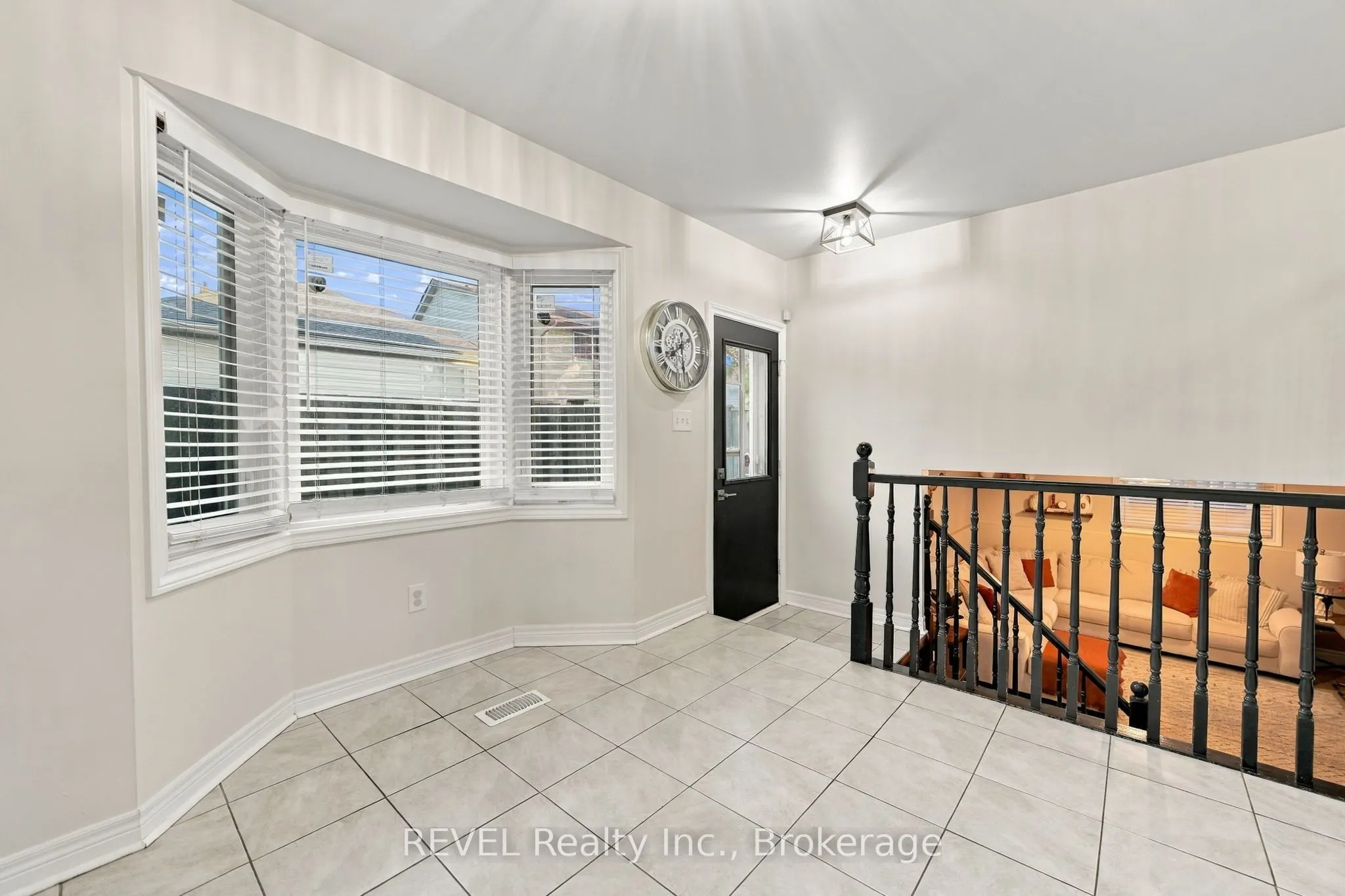 3370 Cardinal Drive