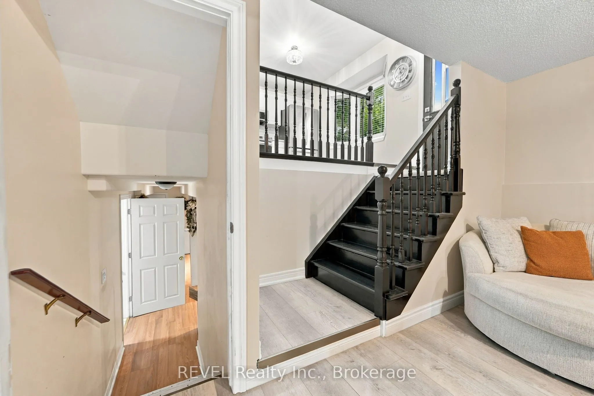 3370 Cardinal Drive