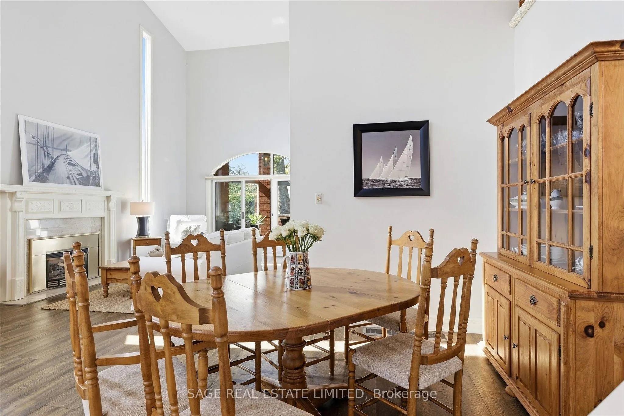 1 Sherwood Street #401