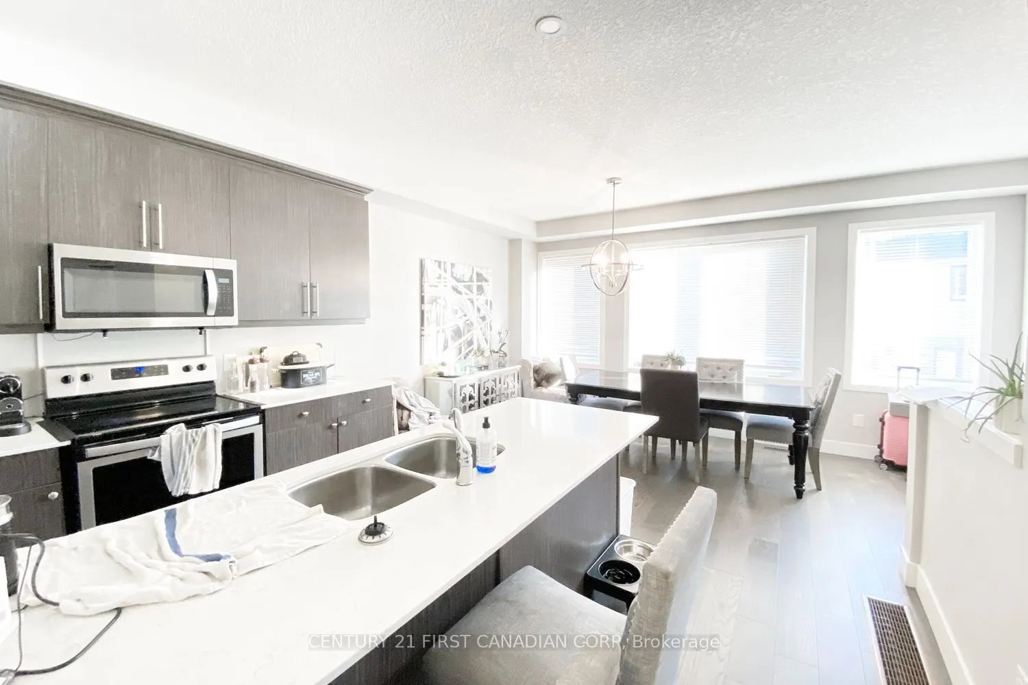 2070 Meadowgate Boulevard #100