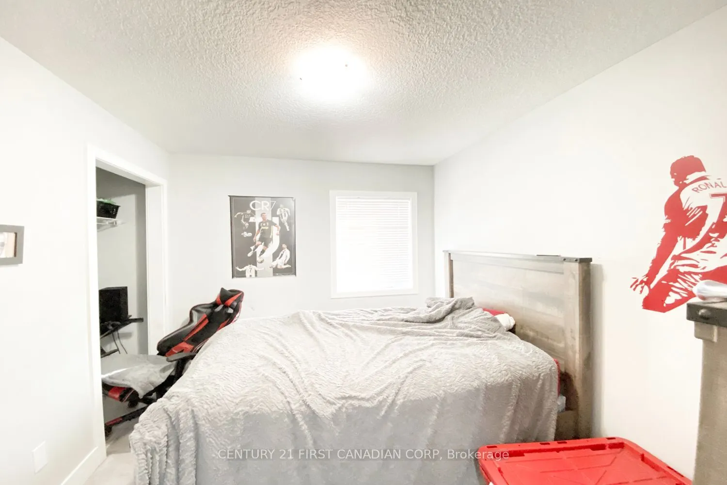 2070 Meadowgate Boulevard #100