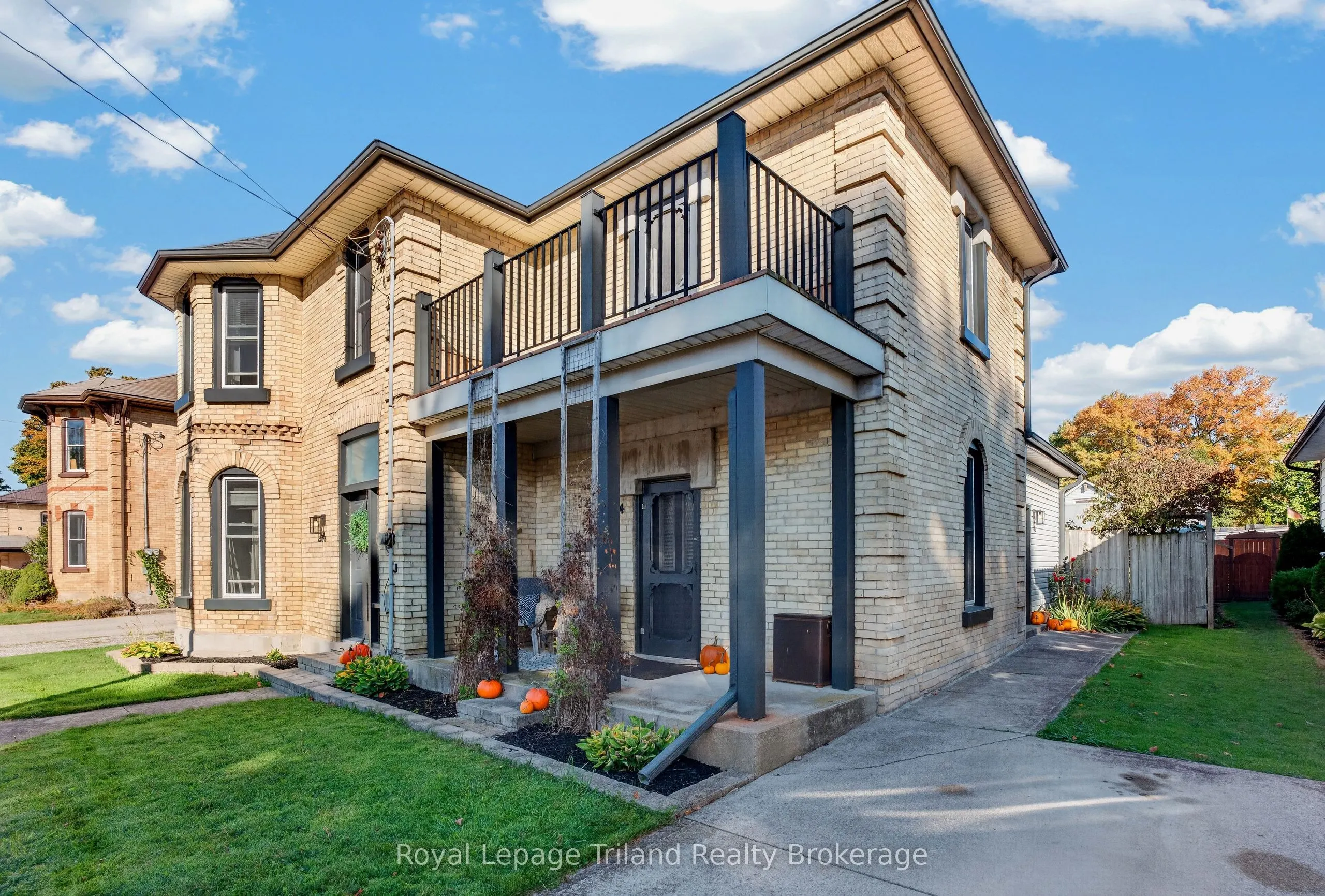 14 Elgin Street W