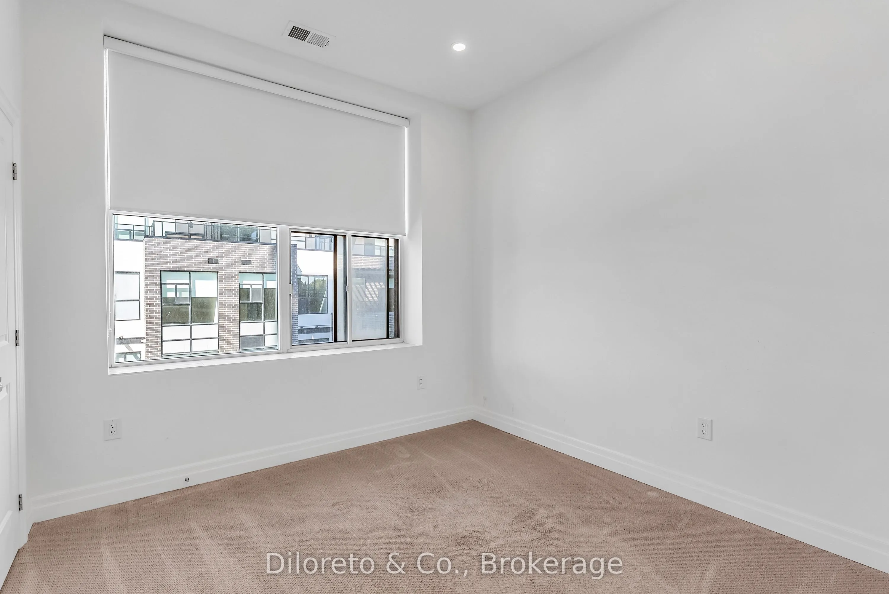 1880 GORDON Street #214