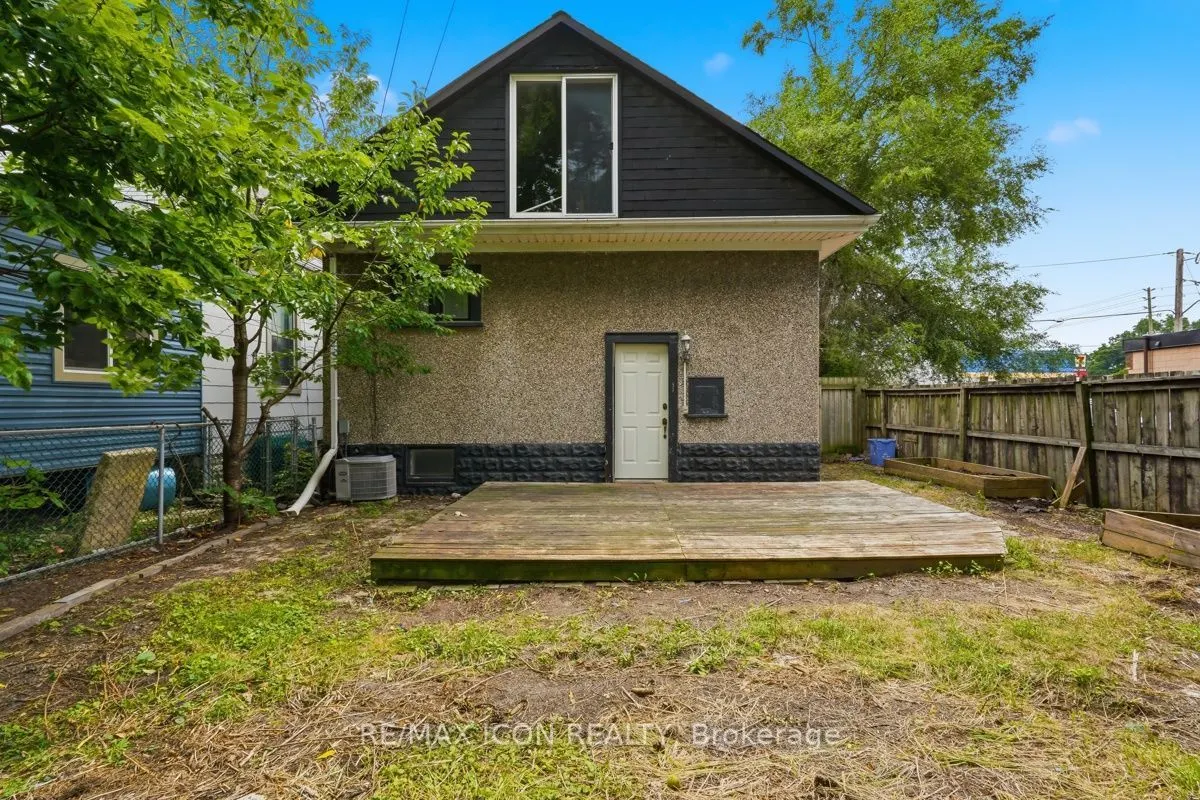 31 Mount Pleasant Avenue