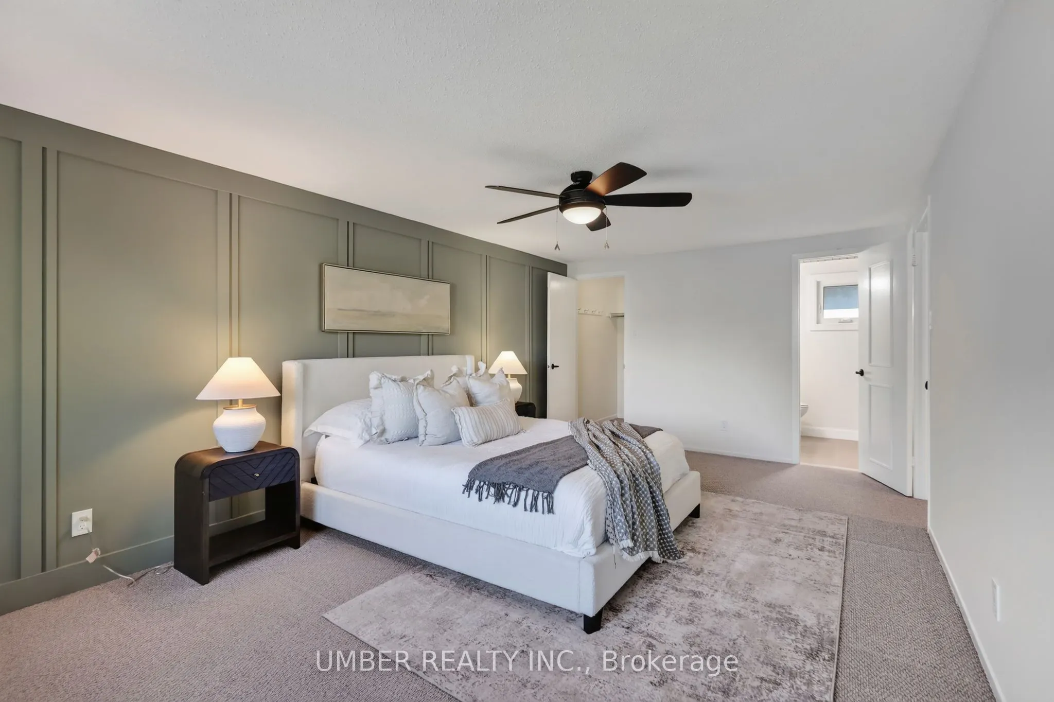 120 Hawk Crescent