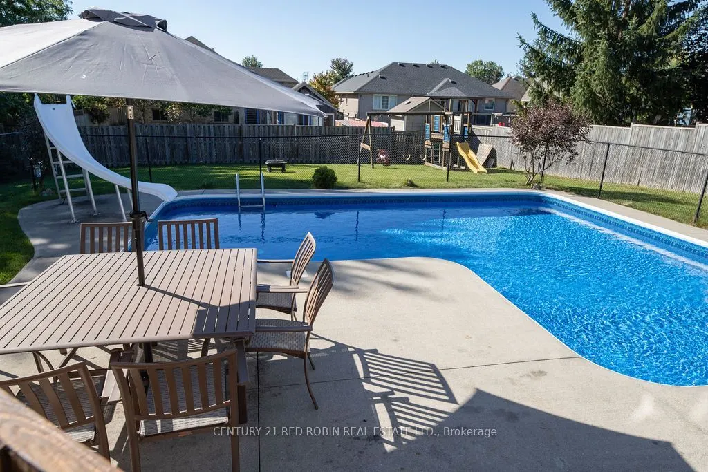 516 Harris Circle