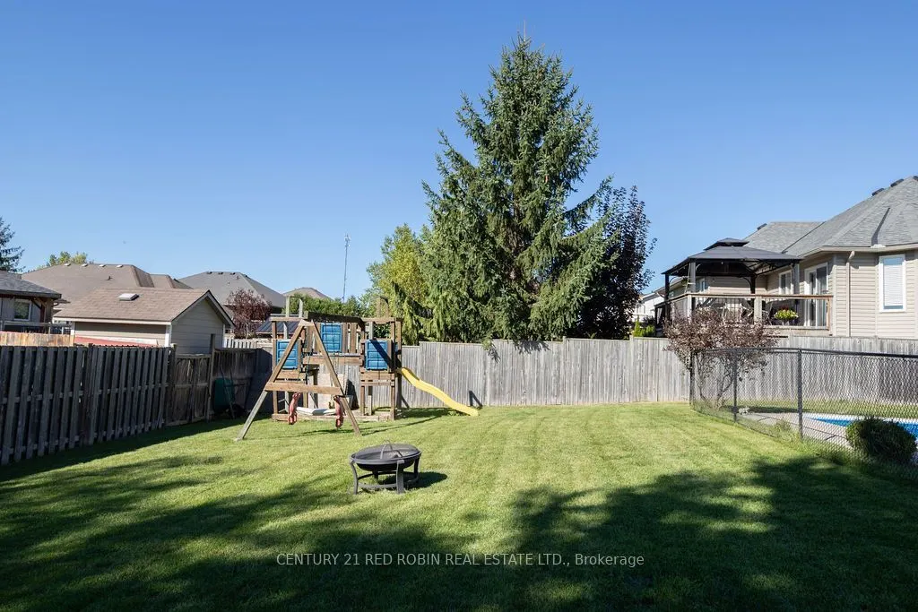 516 Harris Circle