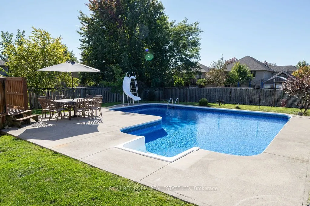 516 Harris Circle