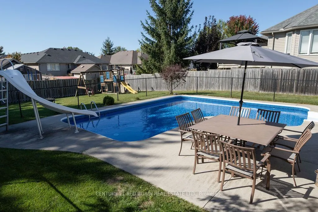 516 Harris Circle