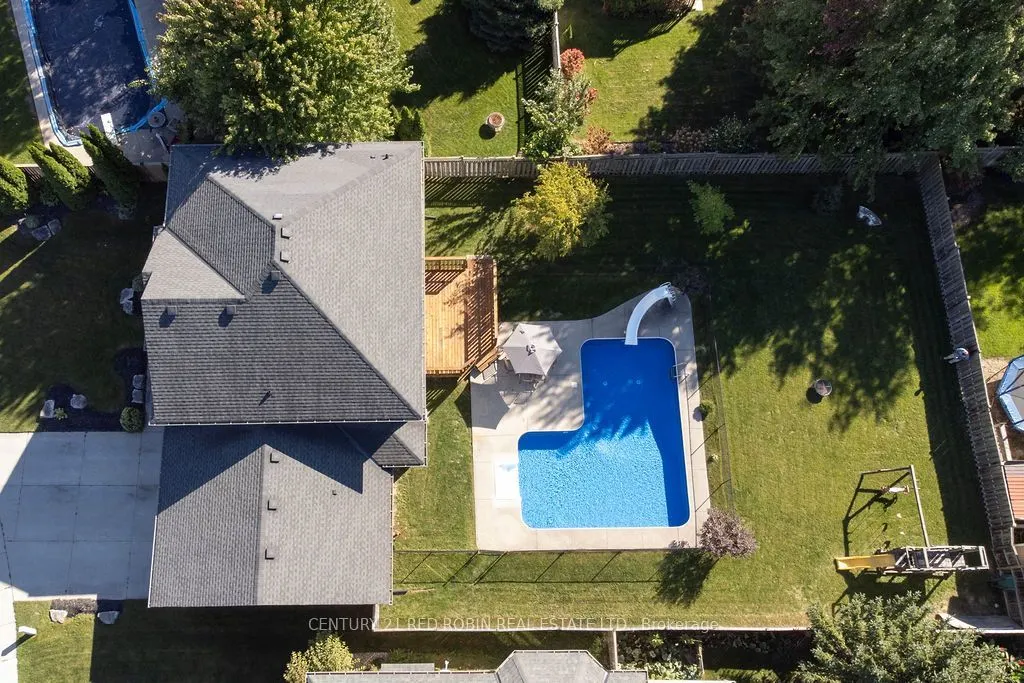 516 Harris Circle