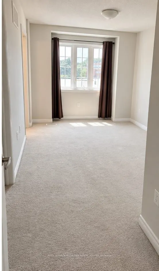 30 Linden Park Lane