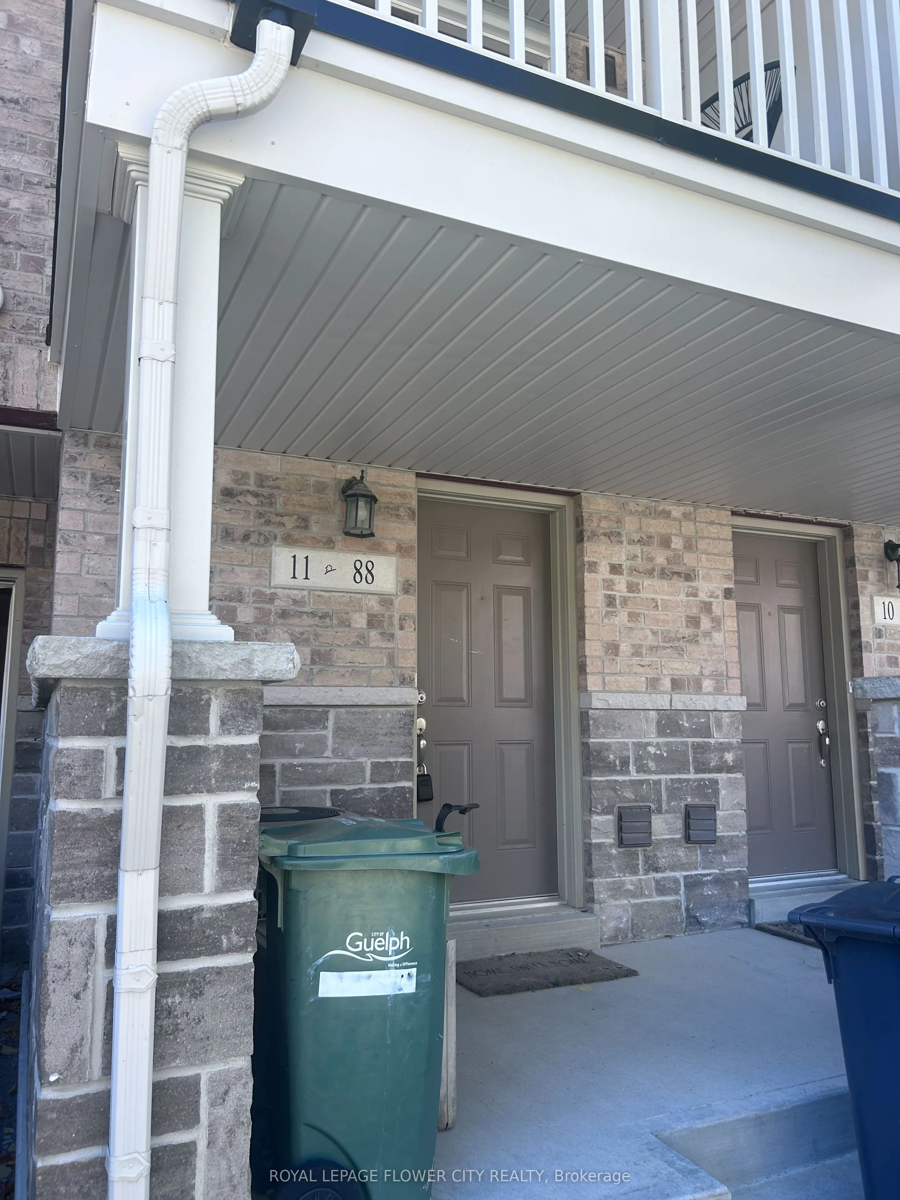 88 De Corso Drive #11