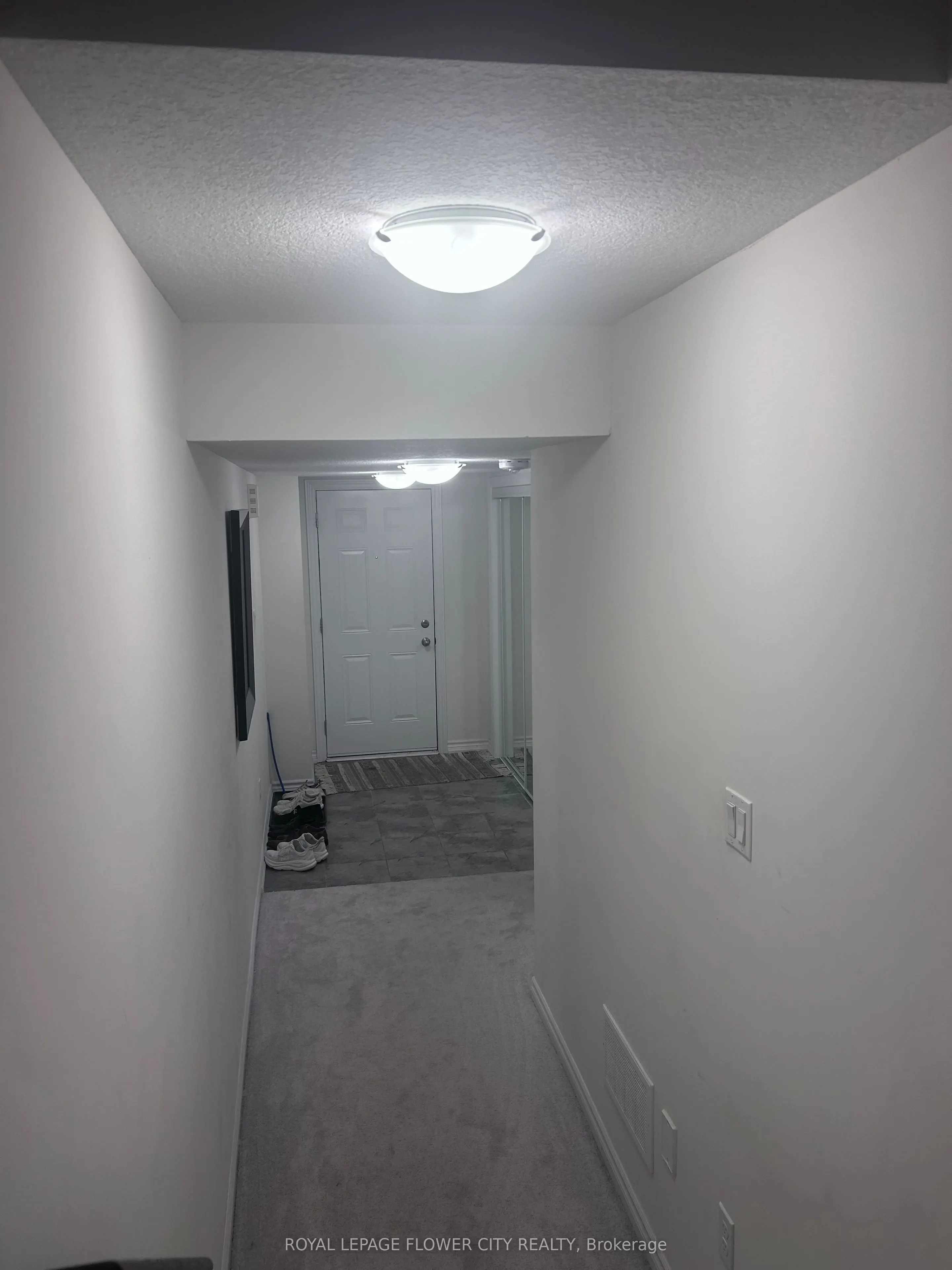 88 De Corso Drive #11