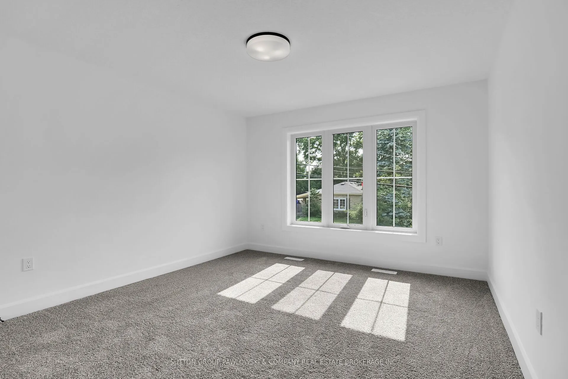 414 Old Wonderland Road #7