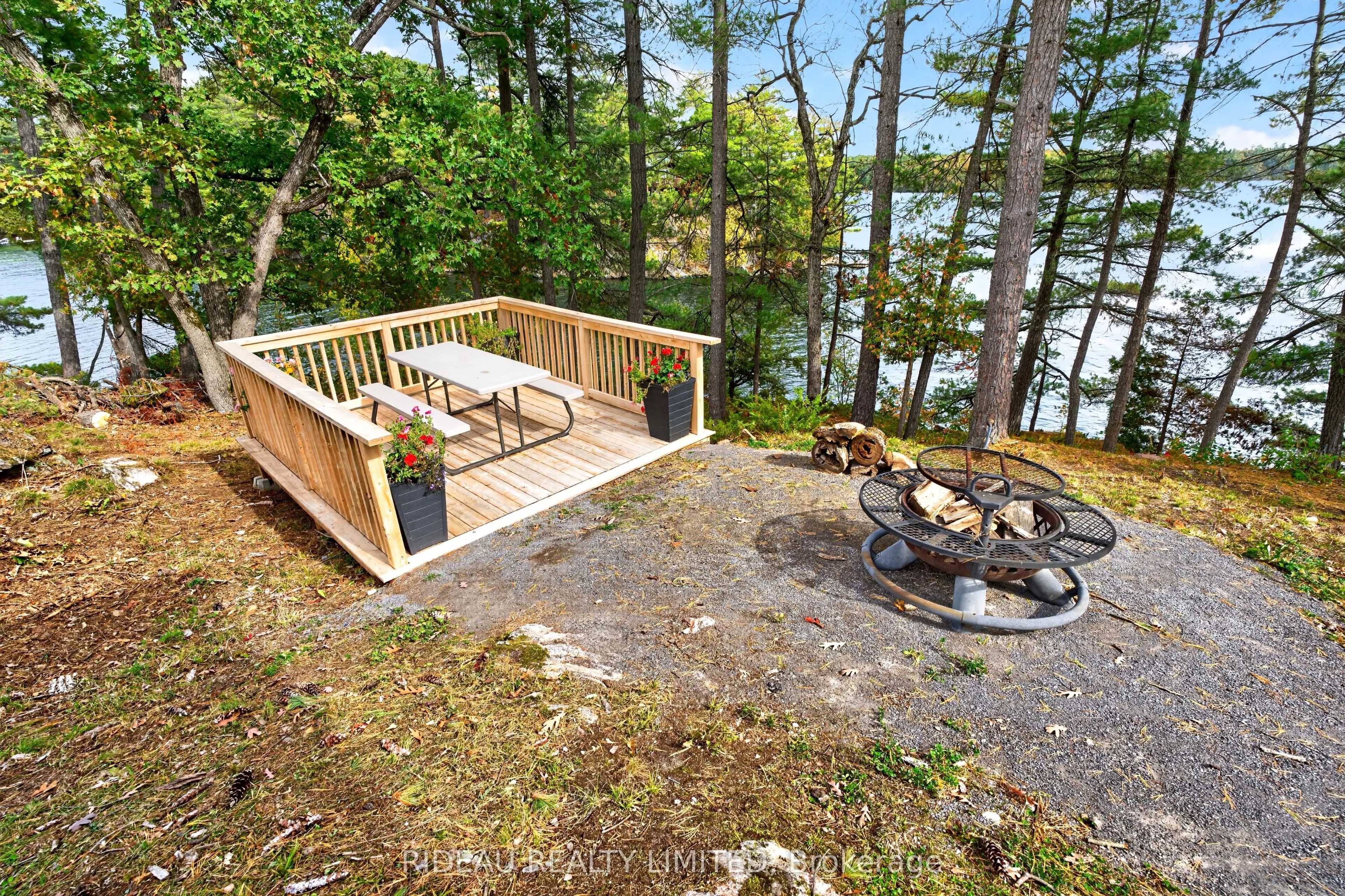 351 Moulton Farm Lane