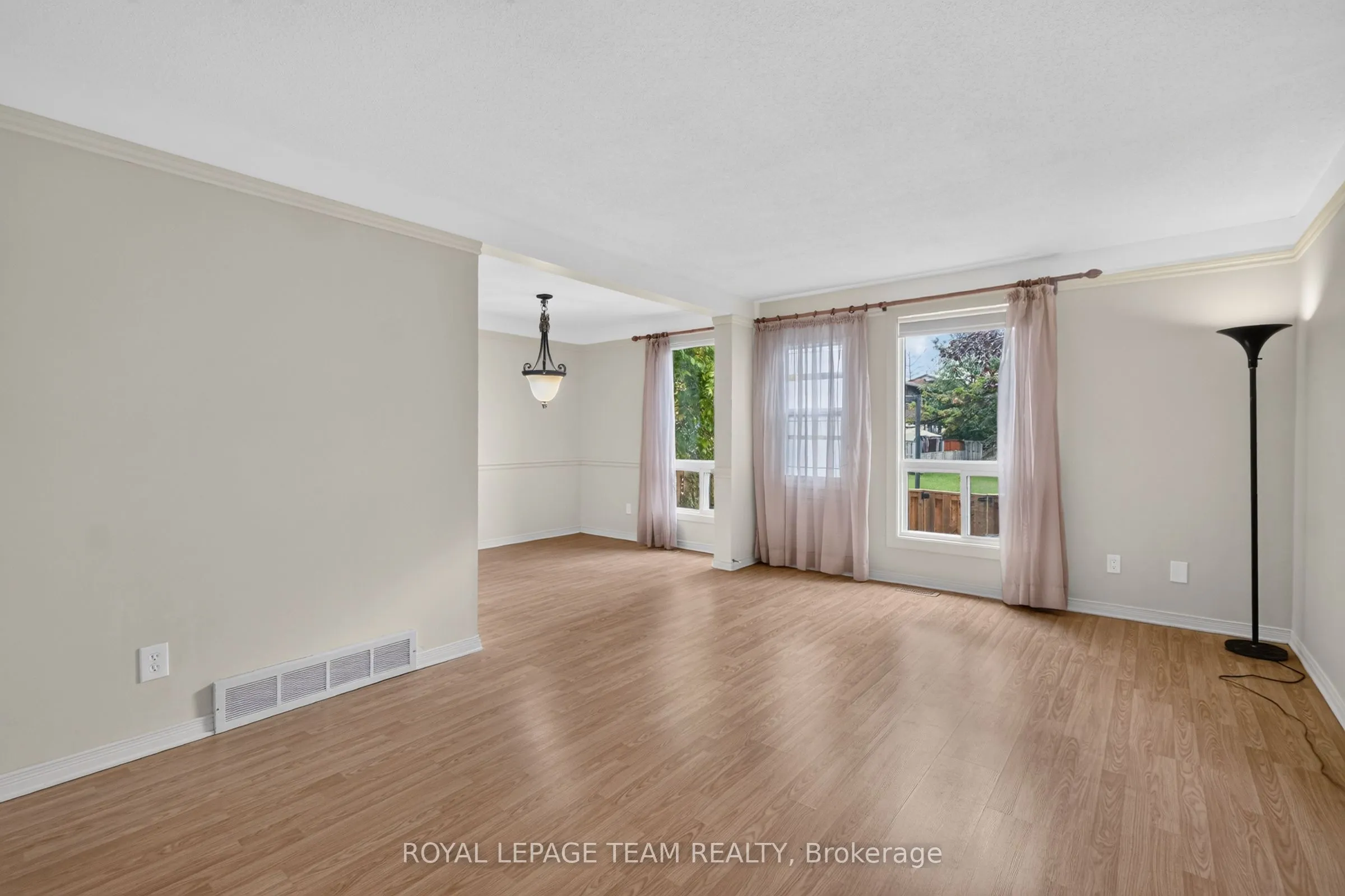 7866 Jeanne D'arc Boulevard #7