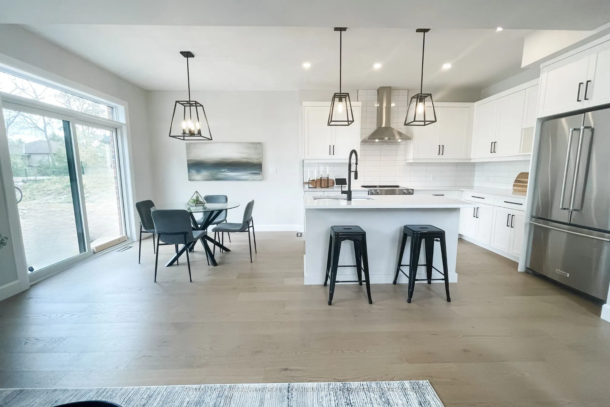 414 Old Wonderland Road #1
