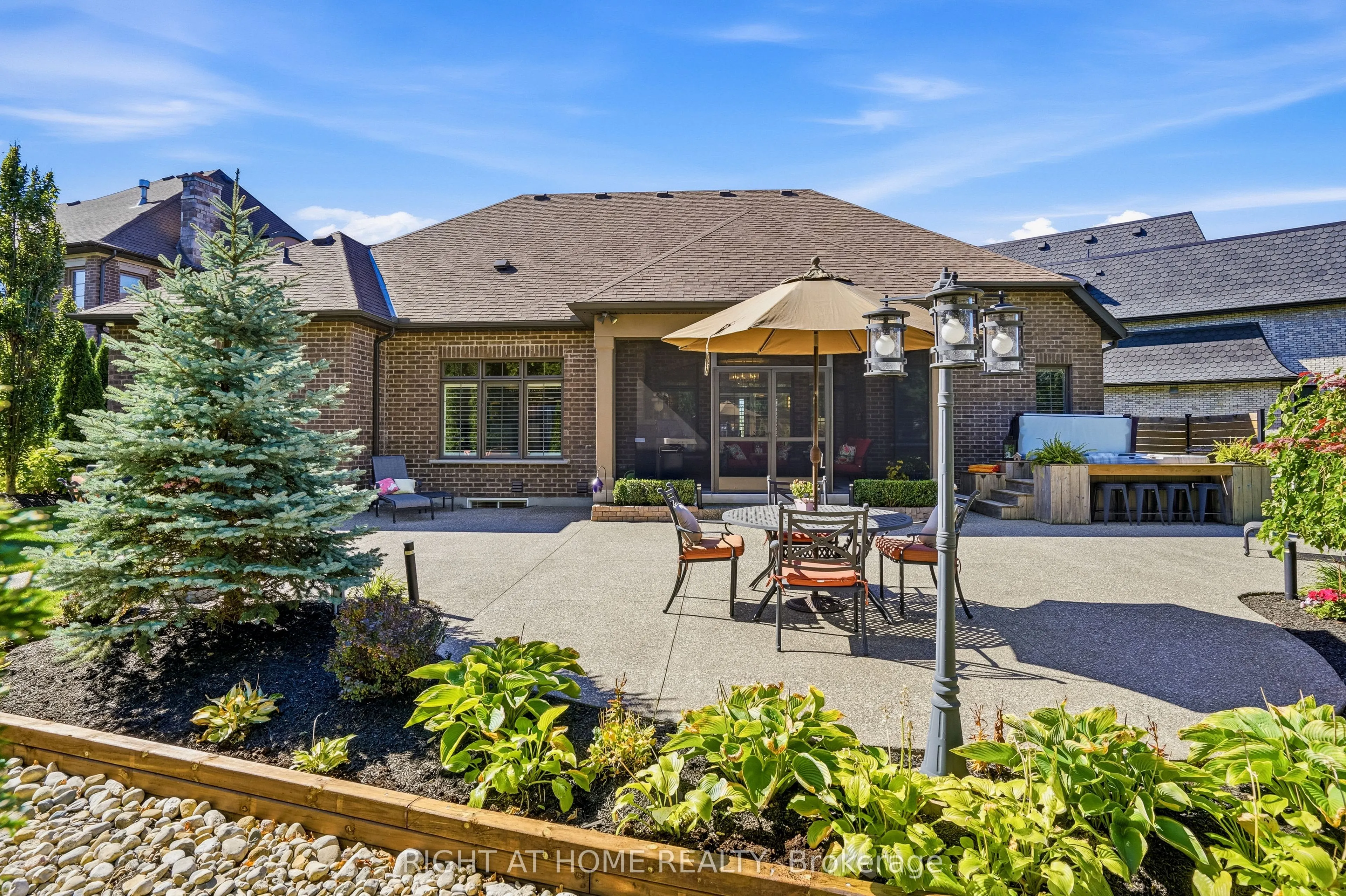 28 Sandalwood Crescent