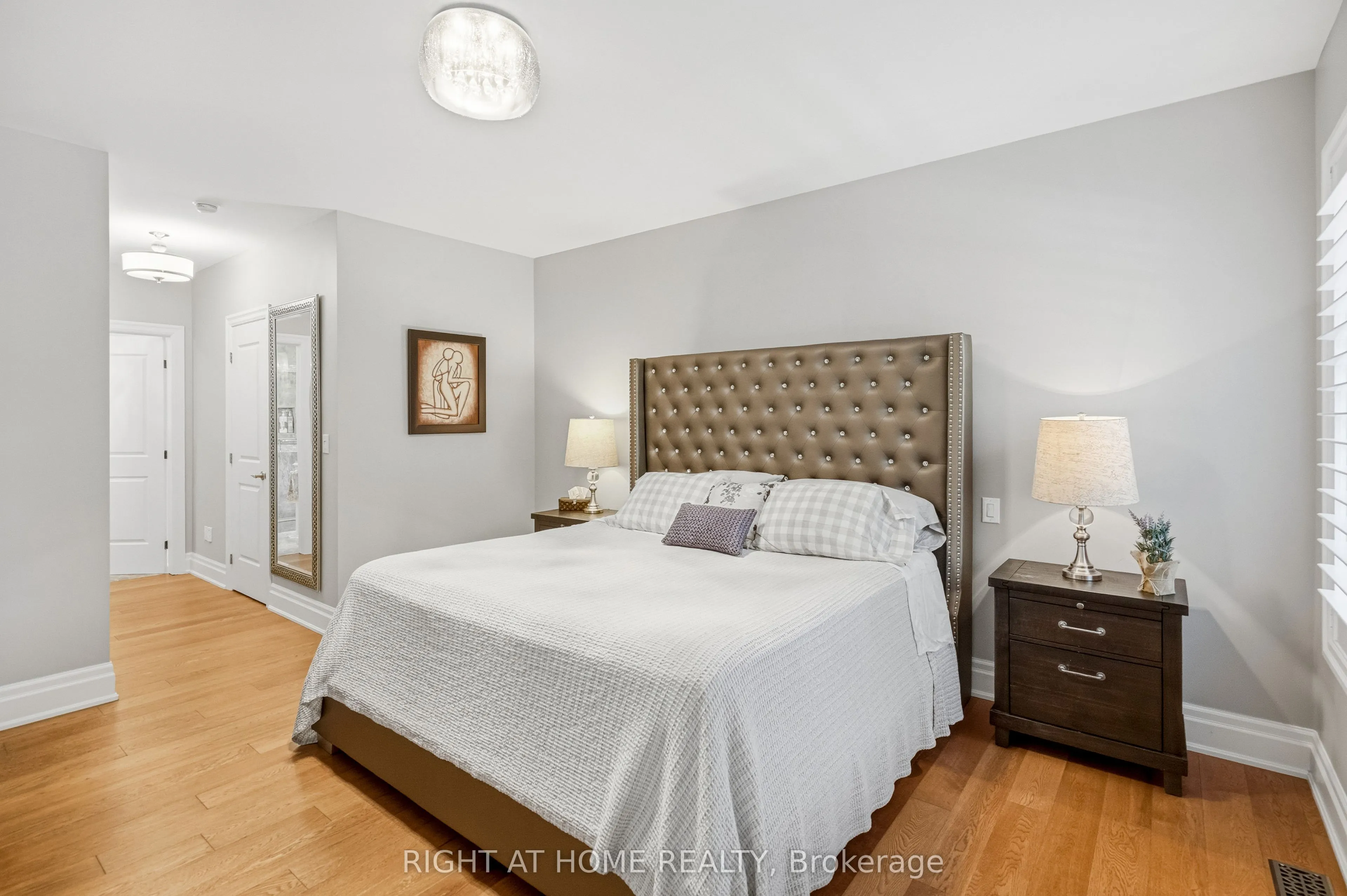 28 Sandalwood Crescent