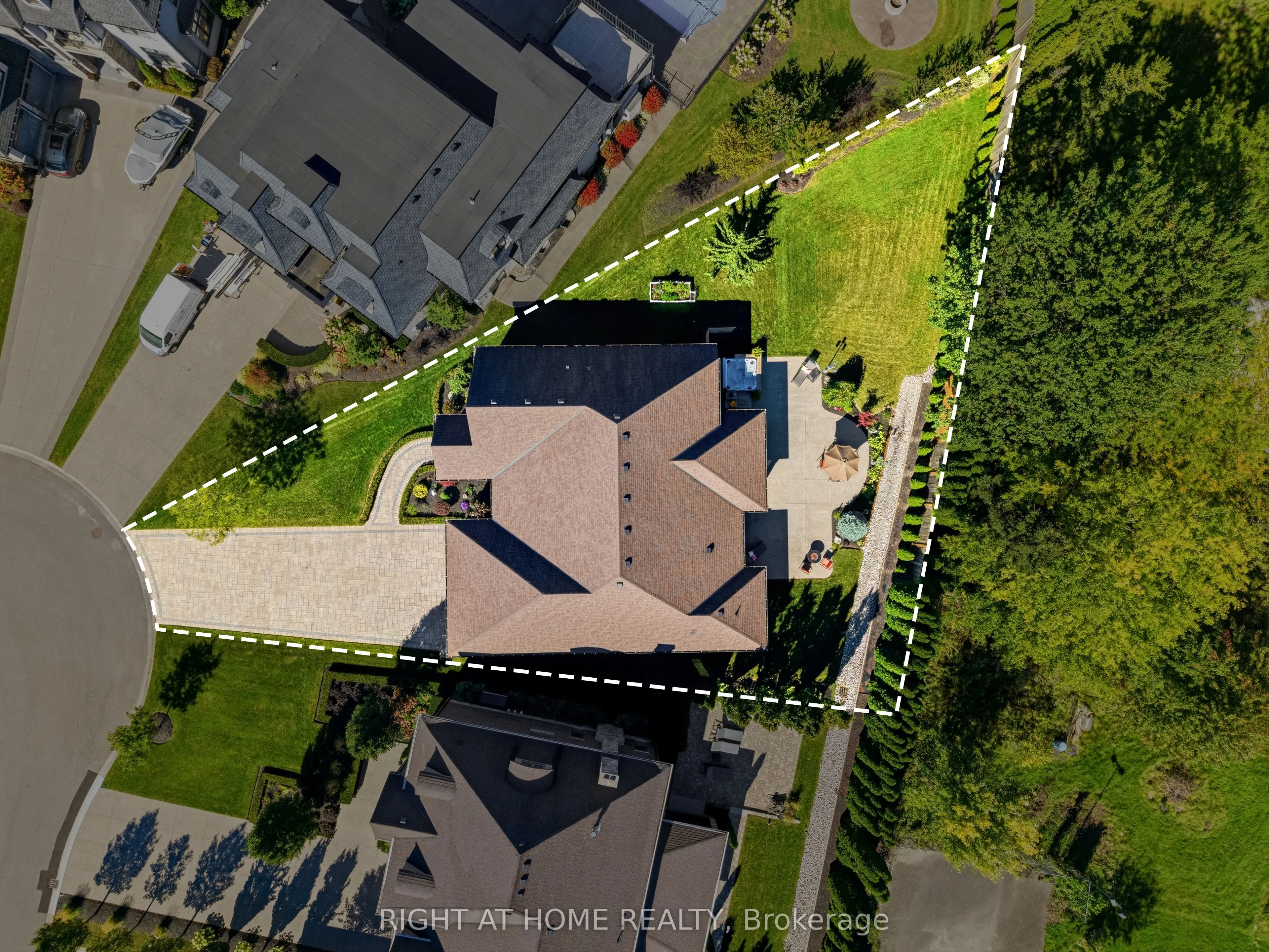 28 Sandalwood Crescent