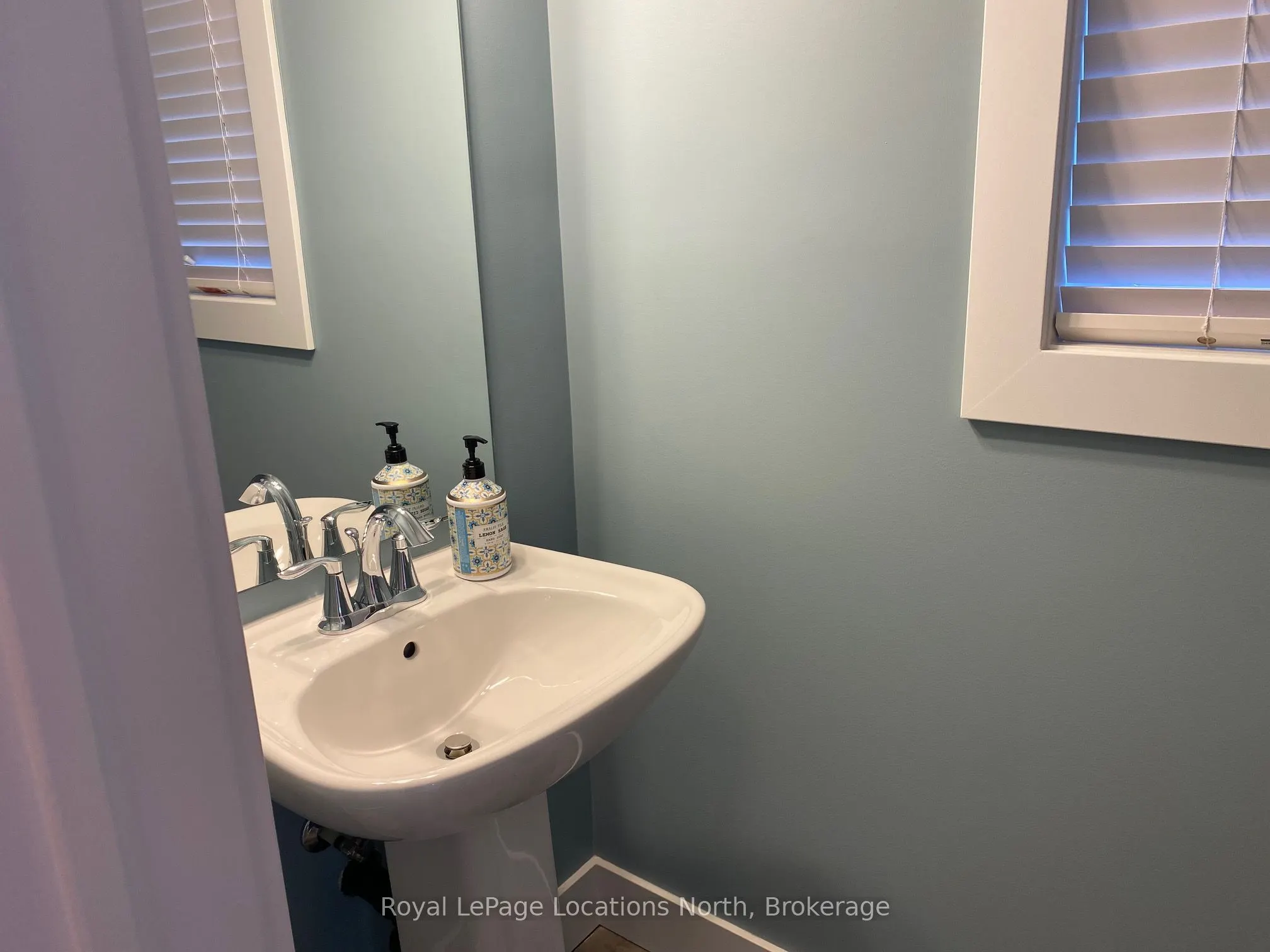 194 Yellow Birch Crescent