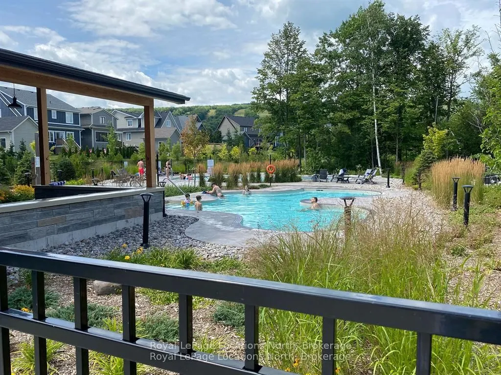 194 Yellow Birch Crescent