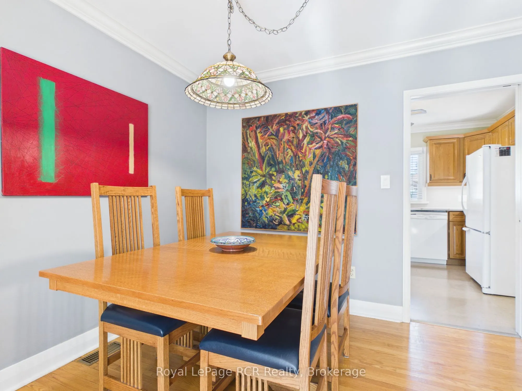 525 6th Street W