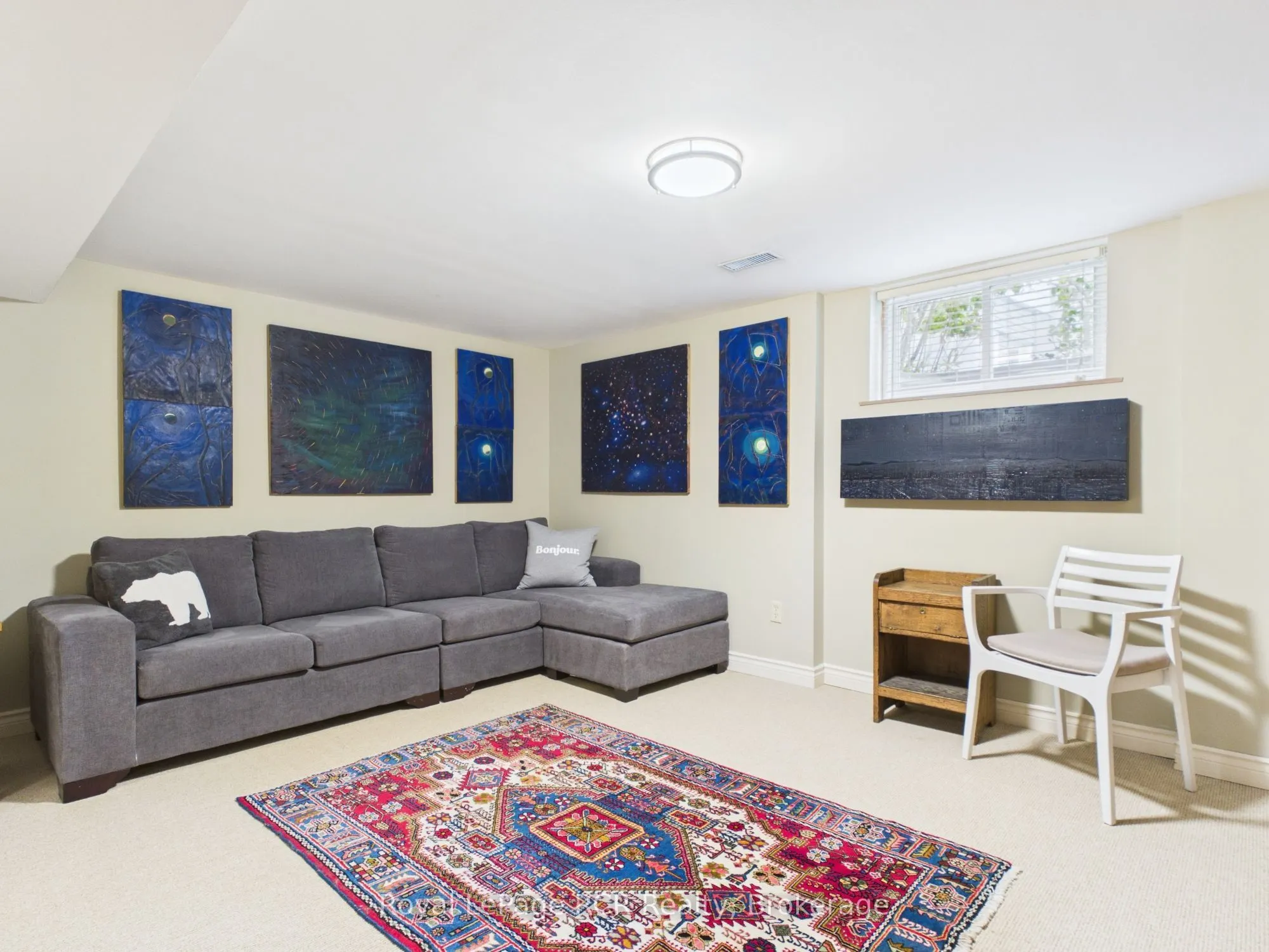 525 6th Street W