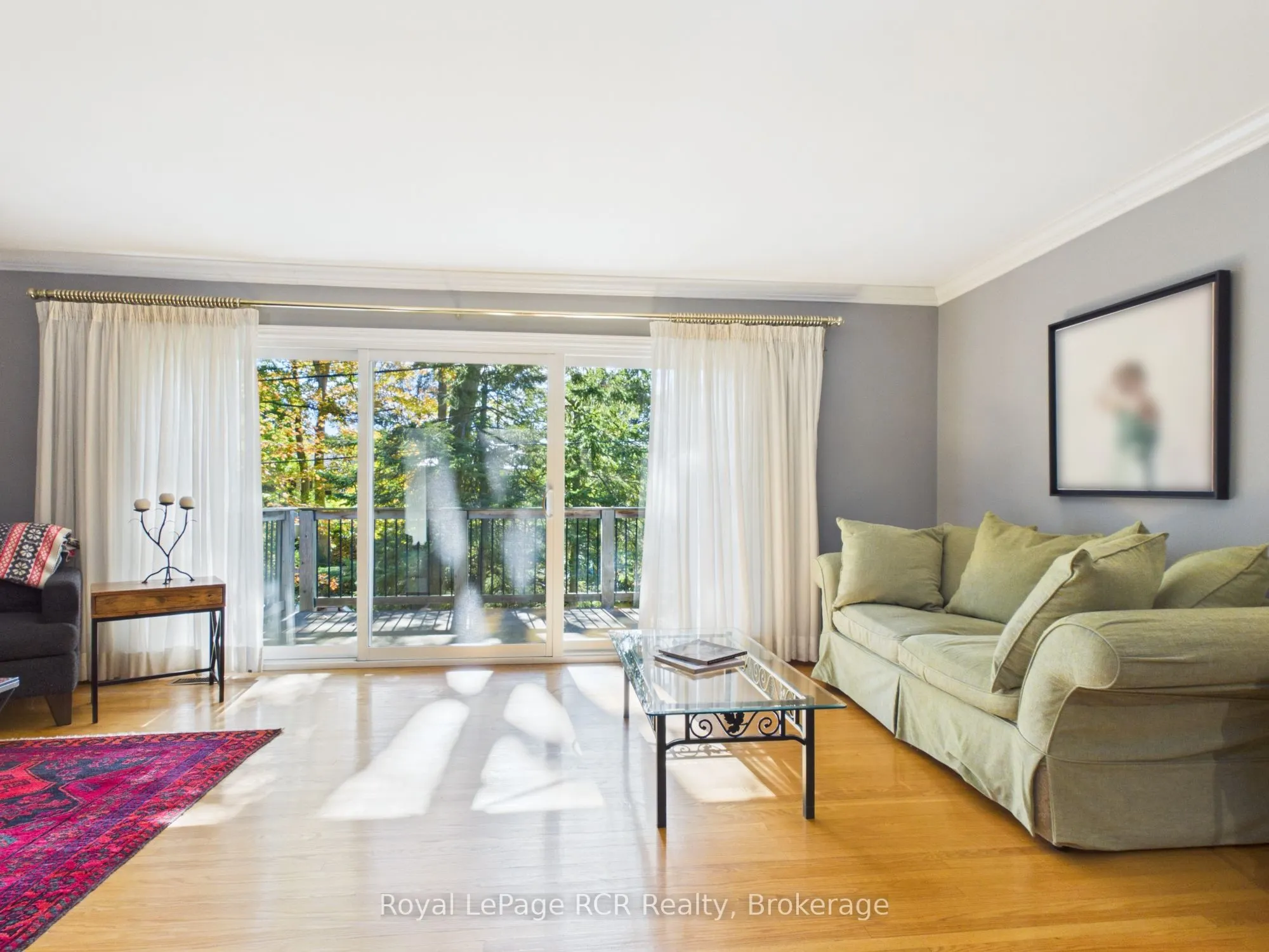 525 6th Street W