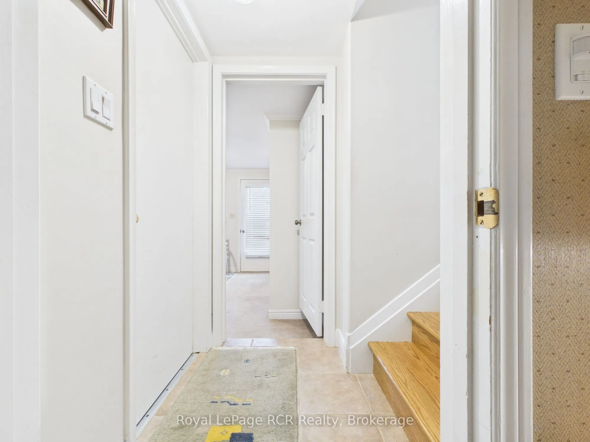 525 6th Street W