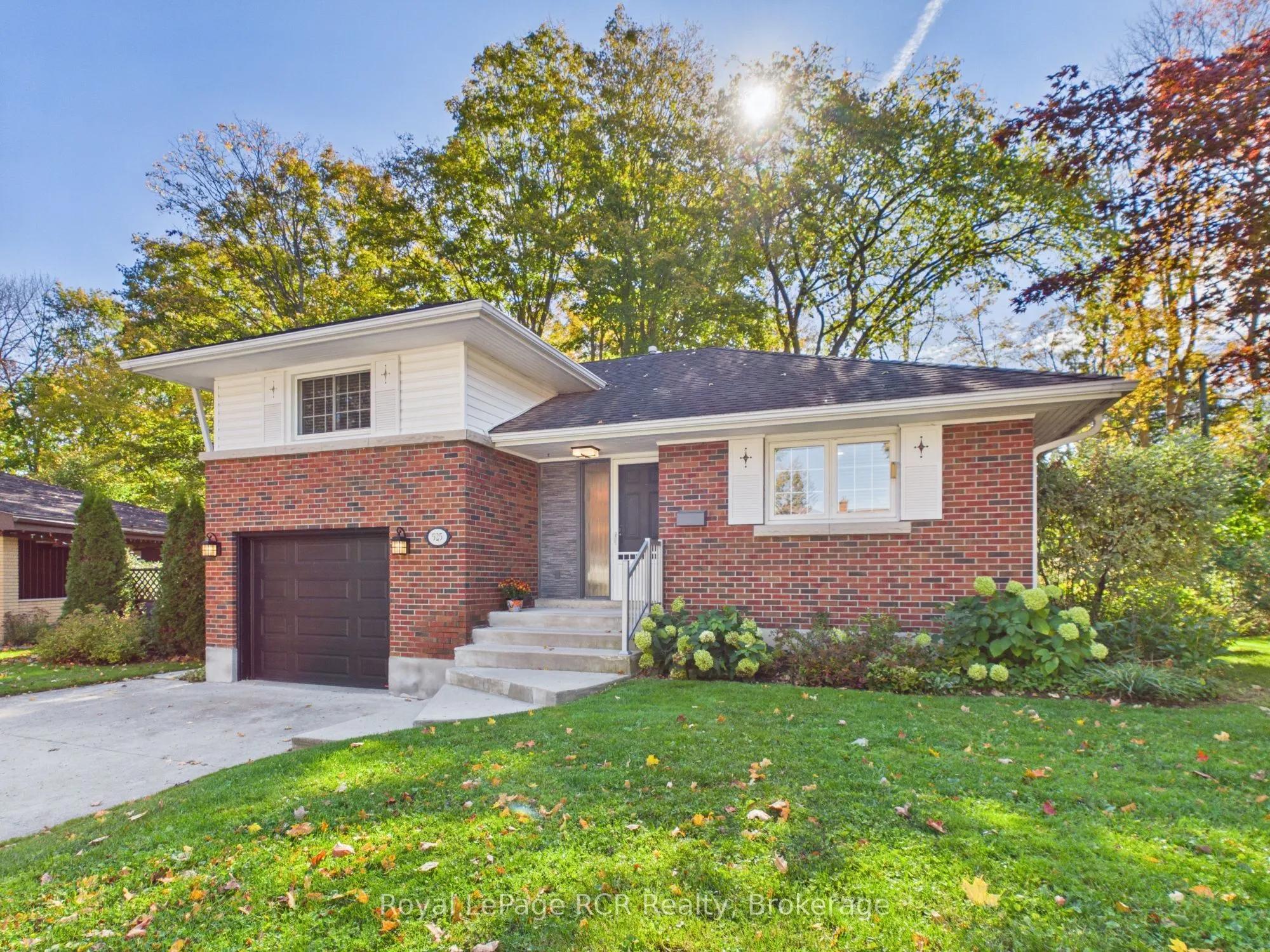 525 6th Street W