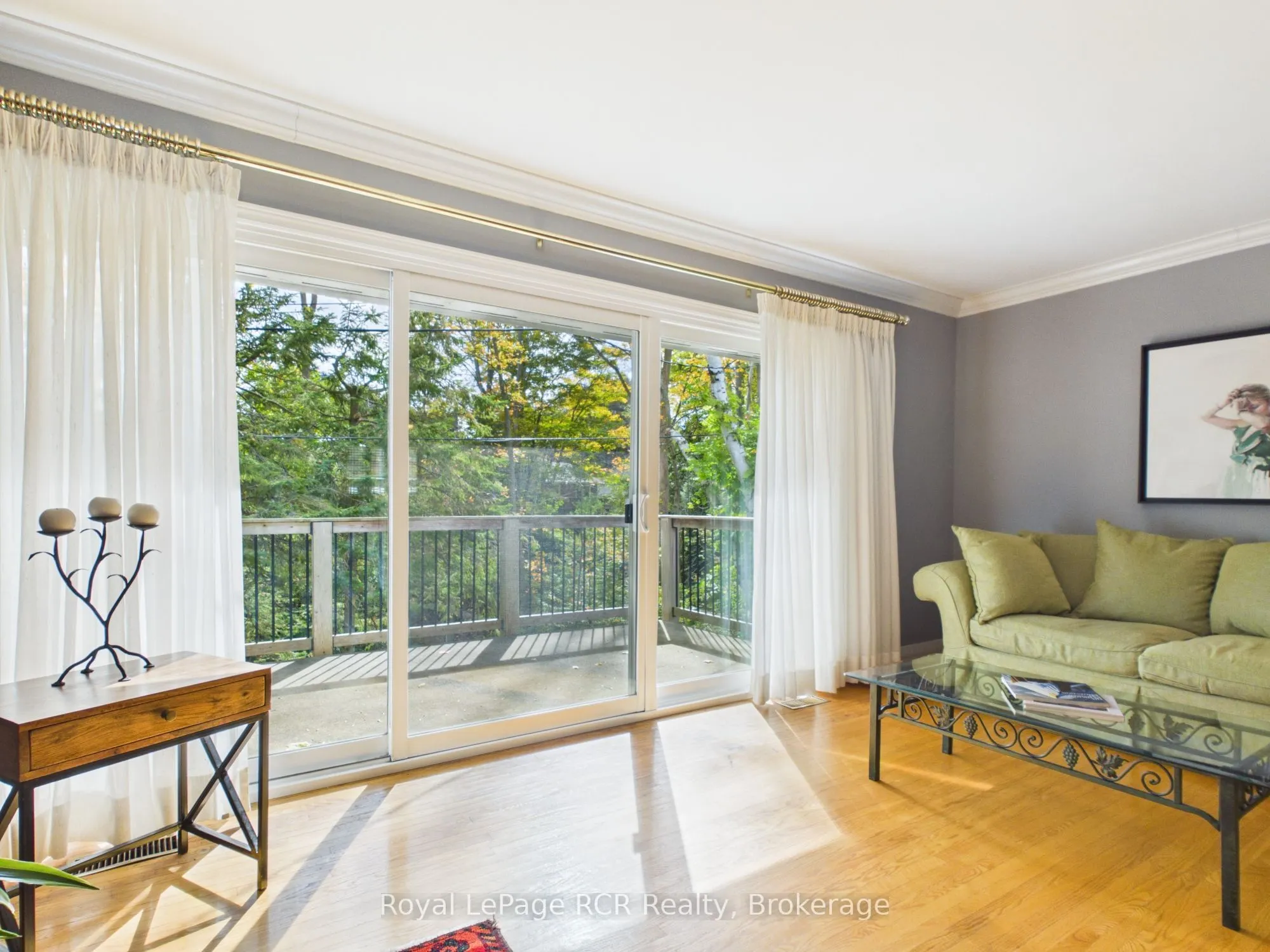 525 6th Street W