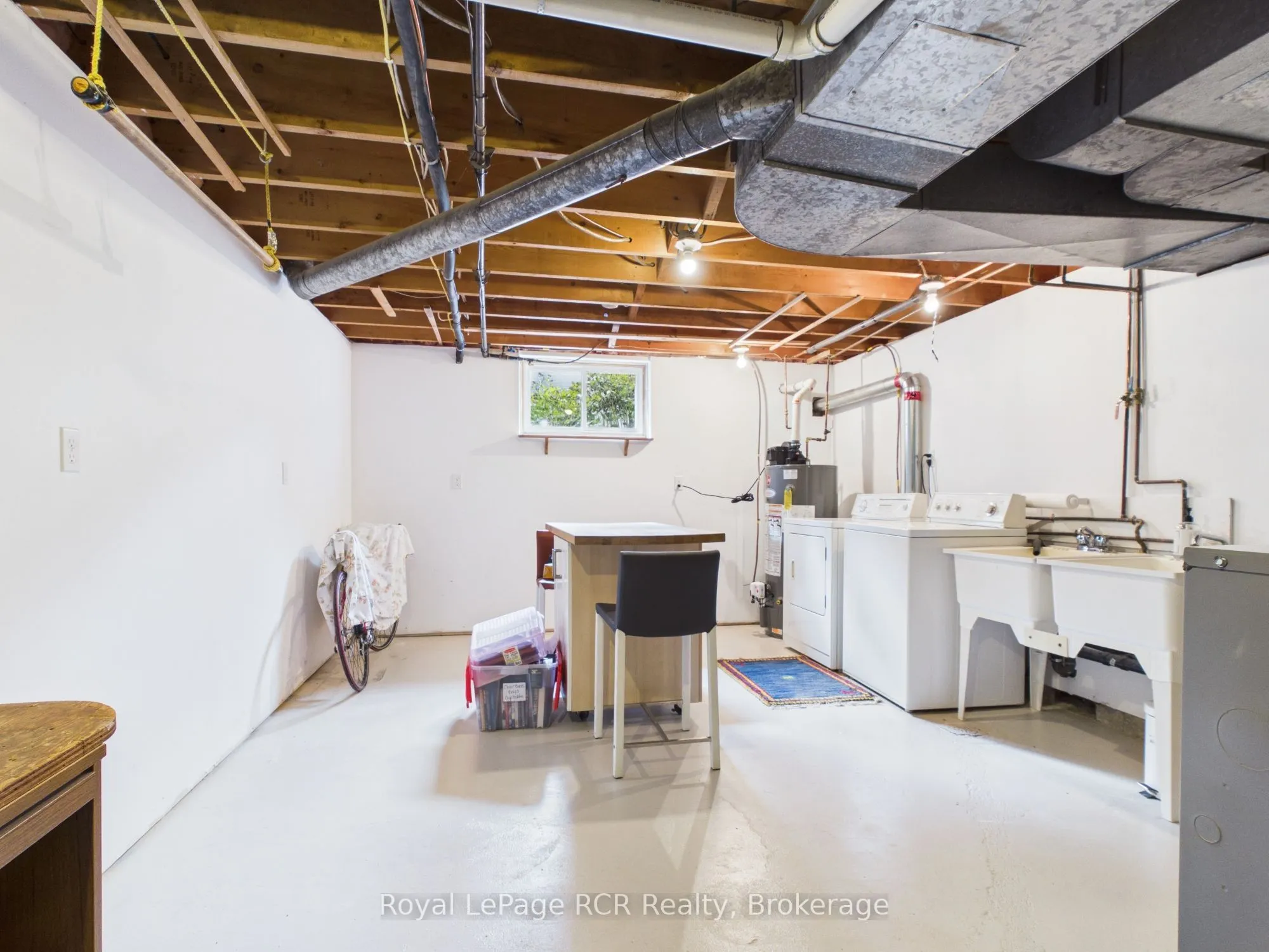 525 6th Street W