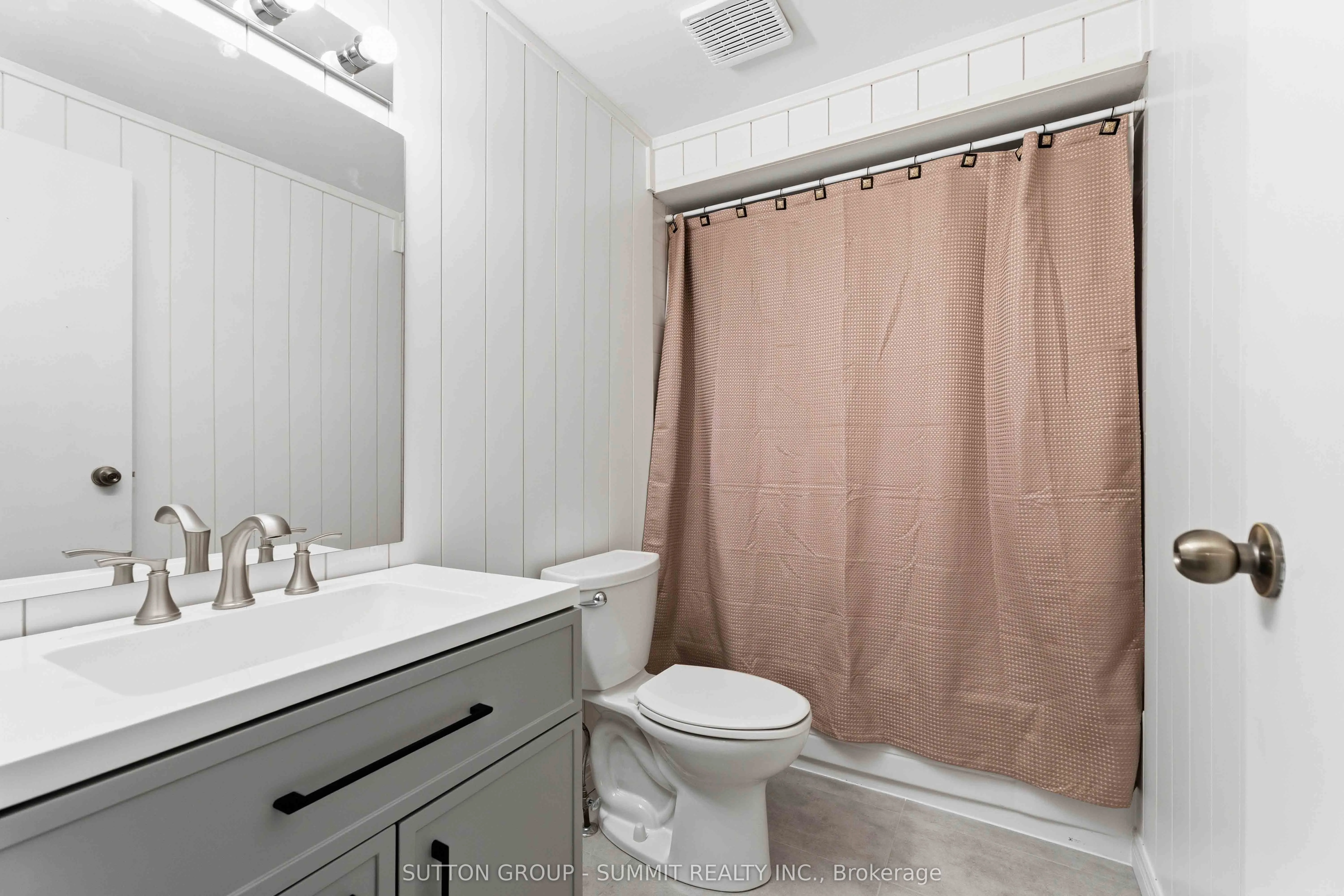 1396 UPPER OTTAWA Street #27