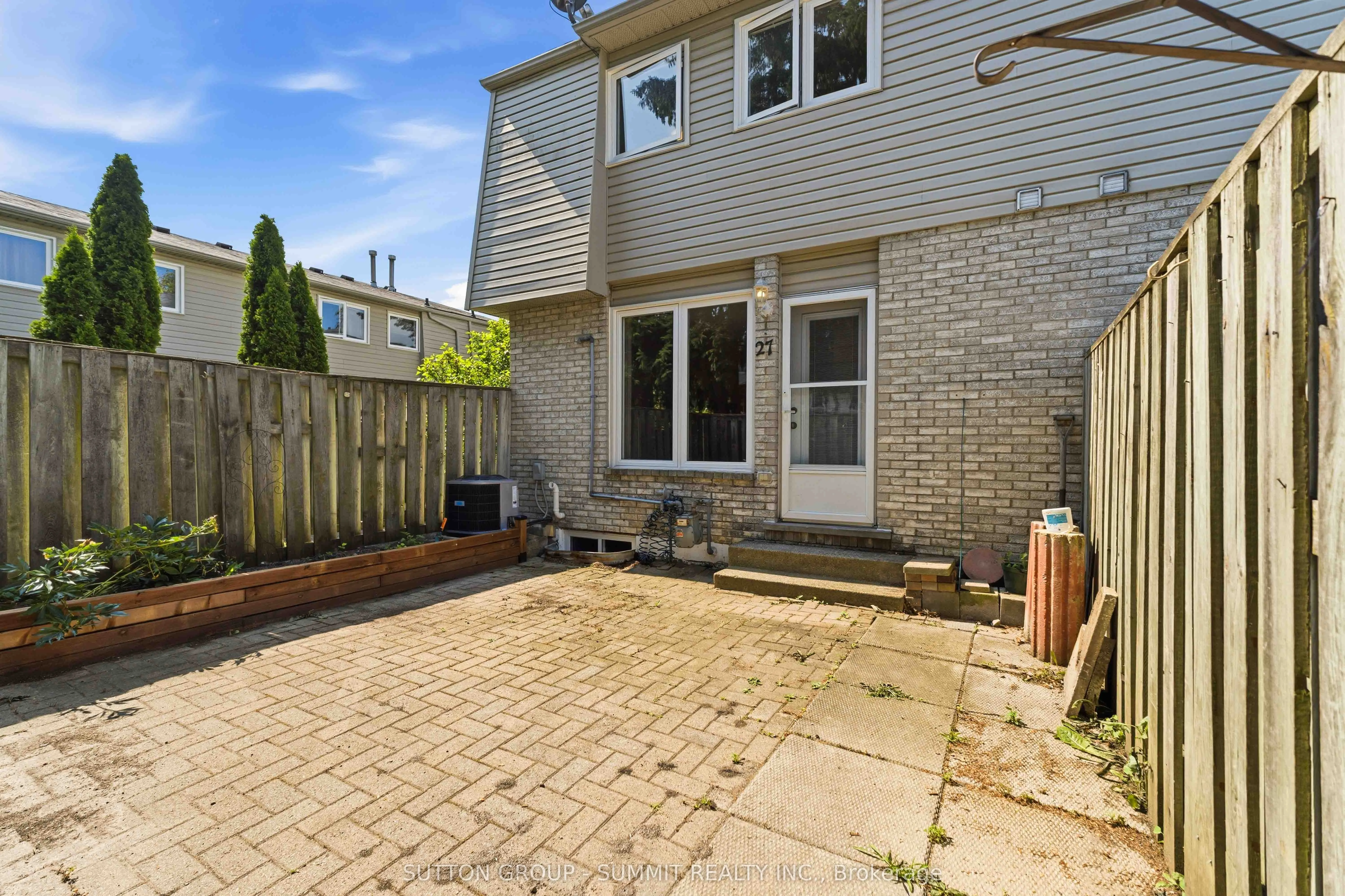 1396 UPPER OTTAWA Street #27