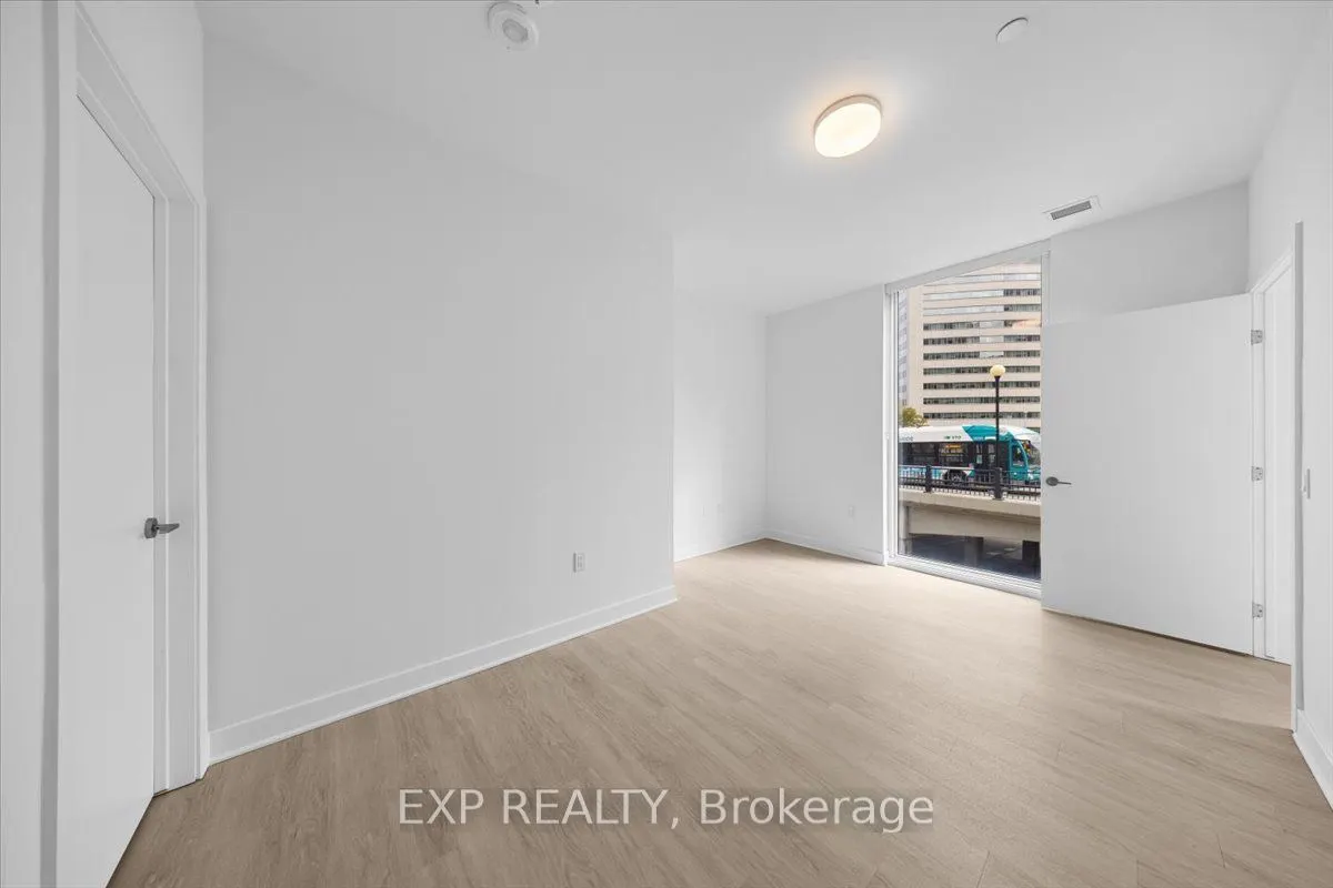74 Nicholas Street ##304