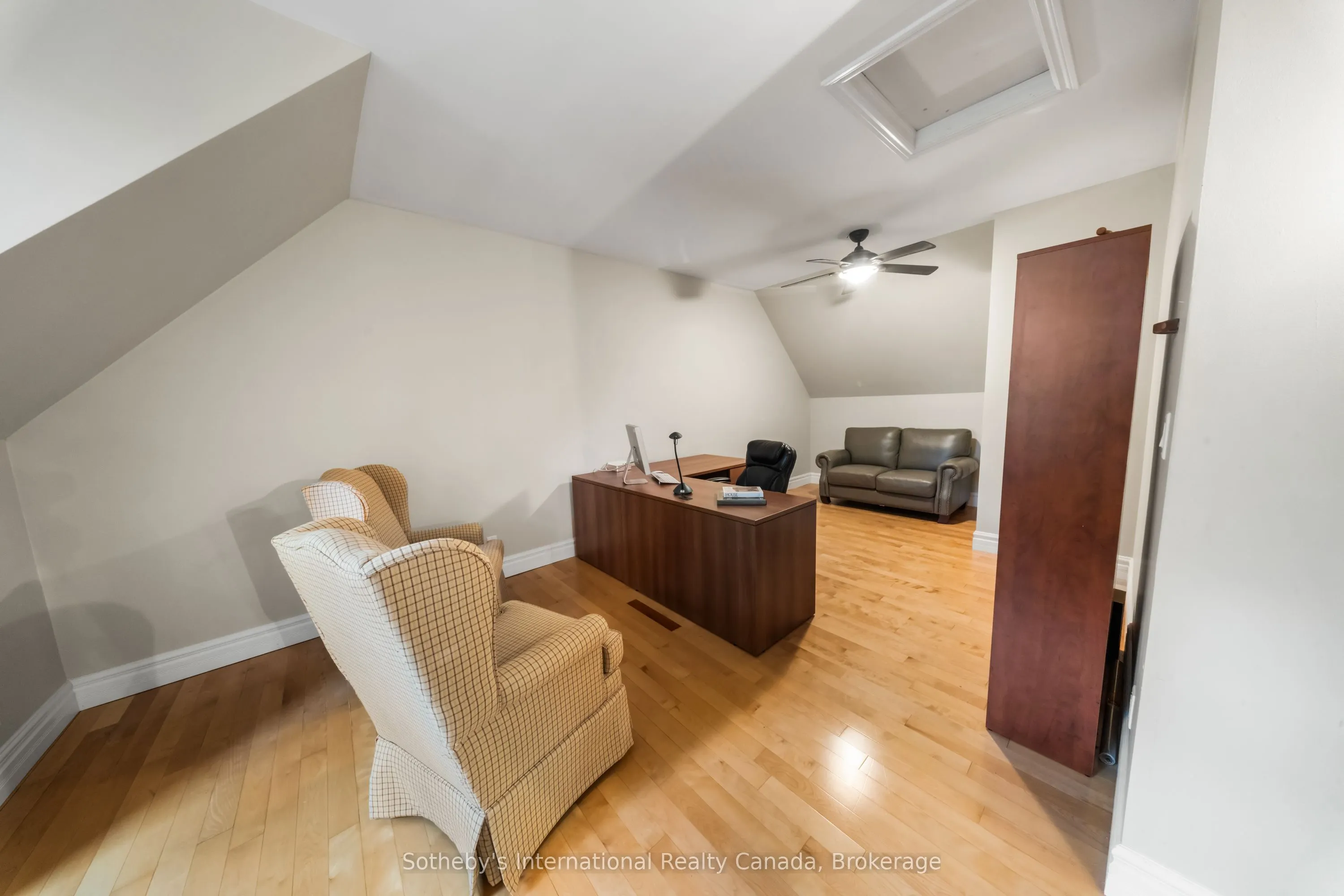 1259 Golf Course Road