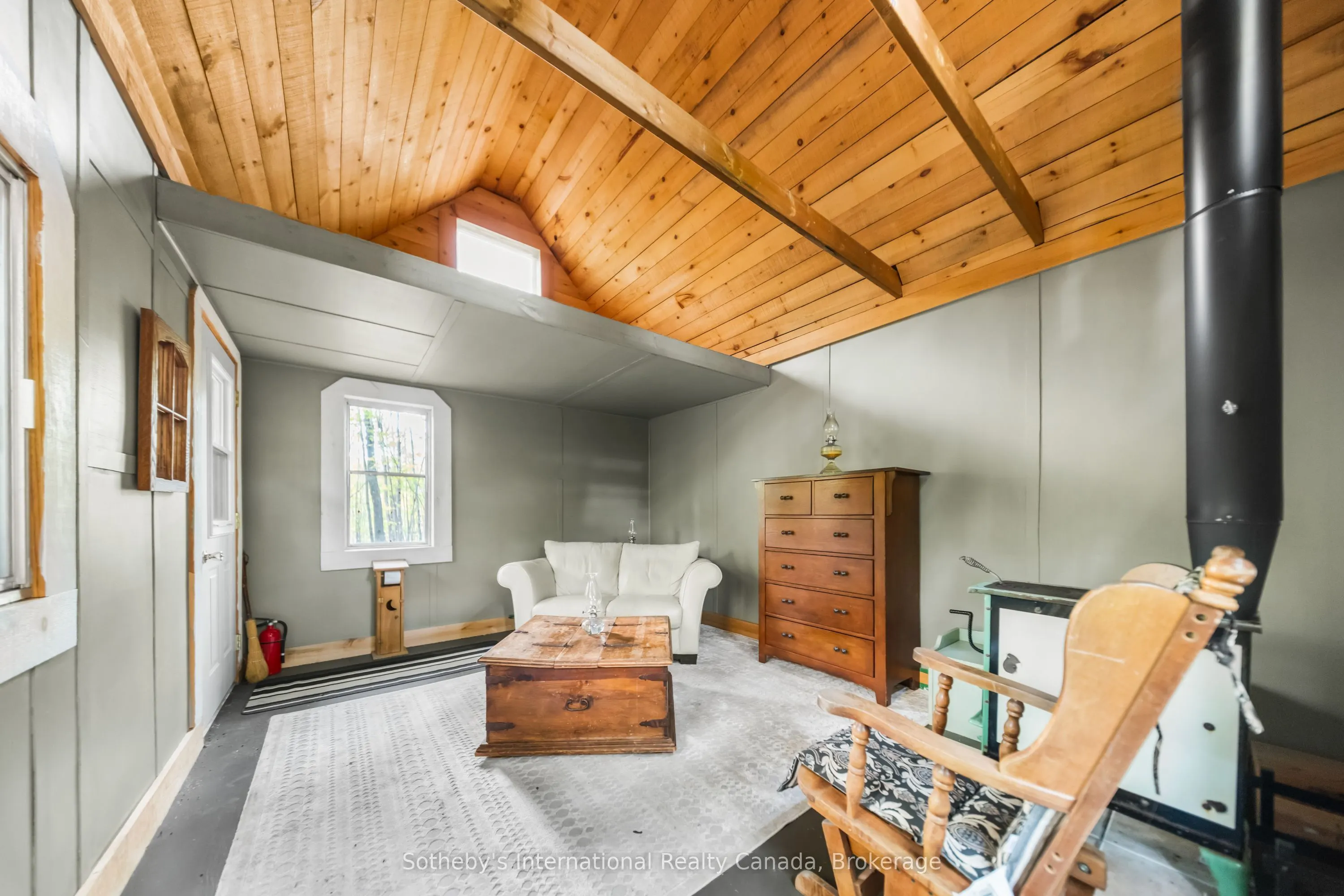 1259 Golf Course Road