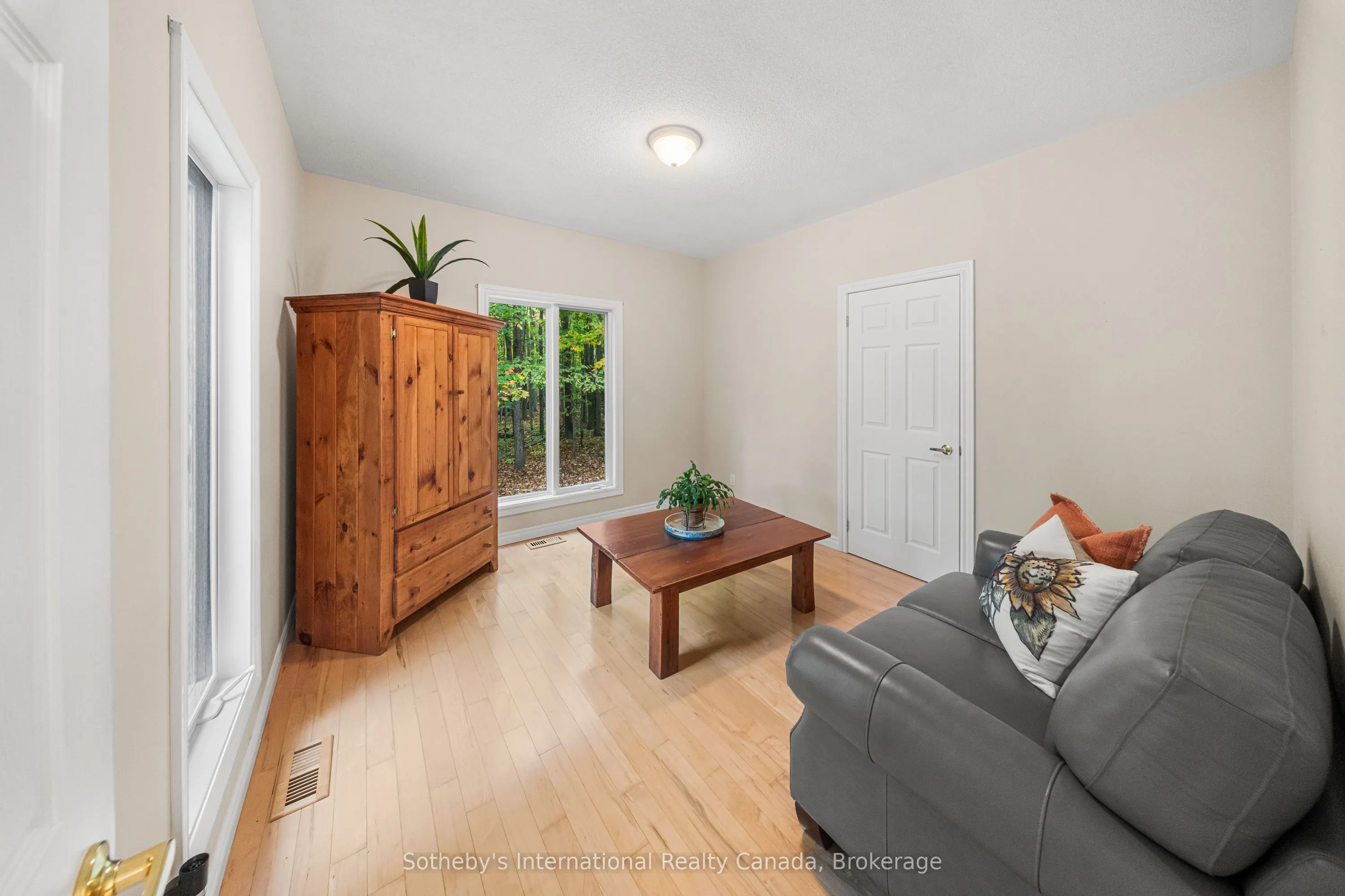1259 Golf Course Road